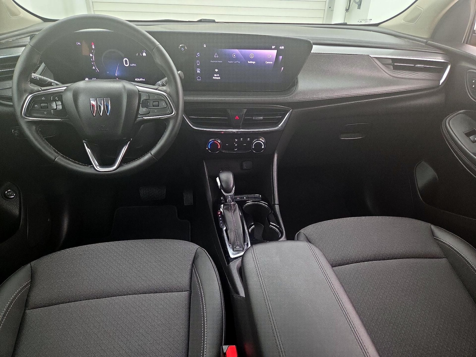 Apple CarPlay® & Android Auto™