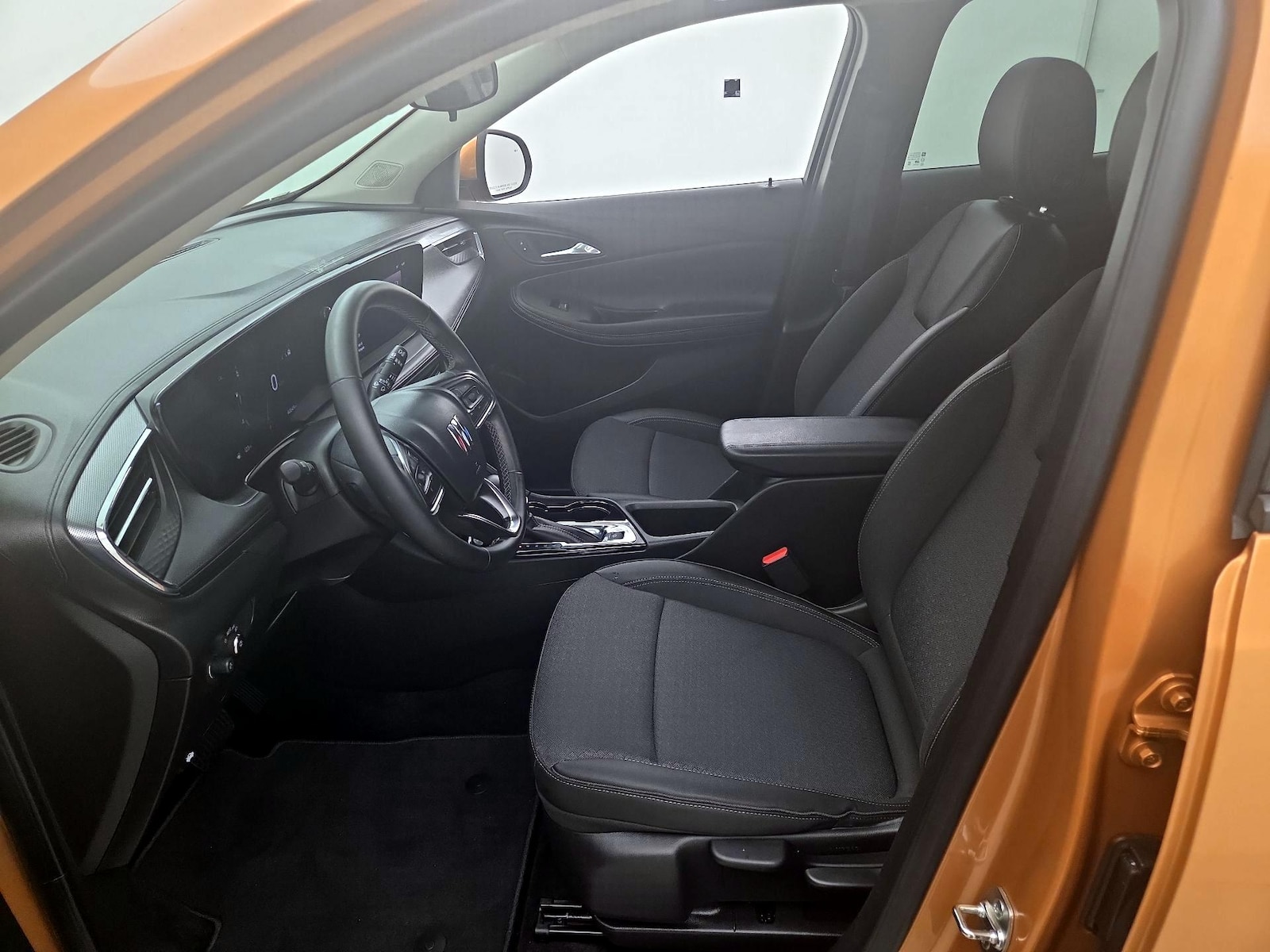 Power Seat(s) & Side Airbags