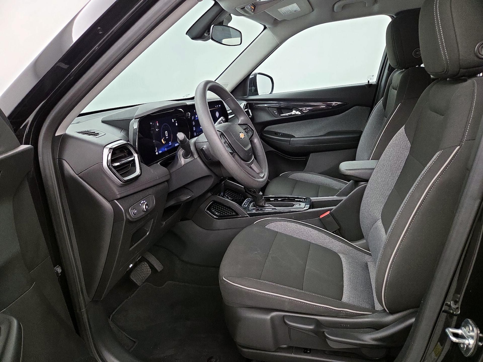 2025 Chevrolet Trailblazer LT - Photo 12