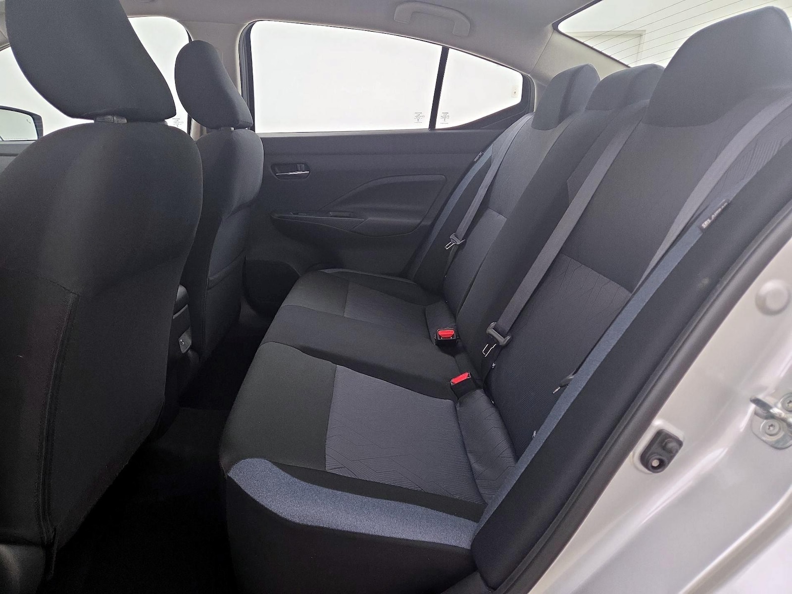 2025 Nissan Versa Sedan SV - Photo 20