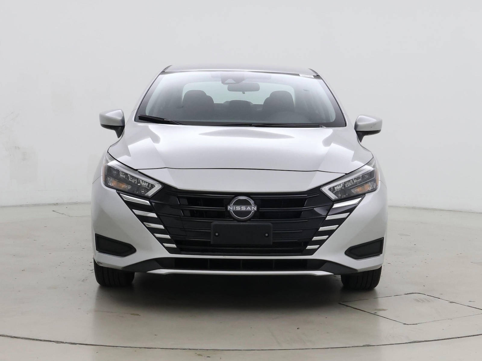 2025 Nissan Versa Sedan SV - Photo 6
