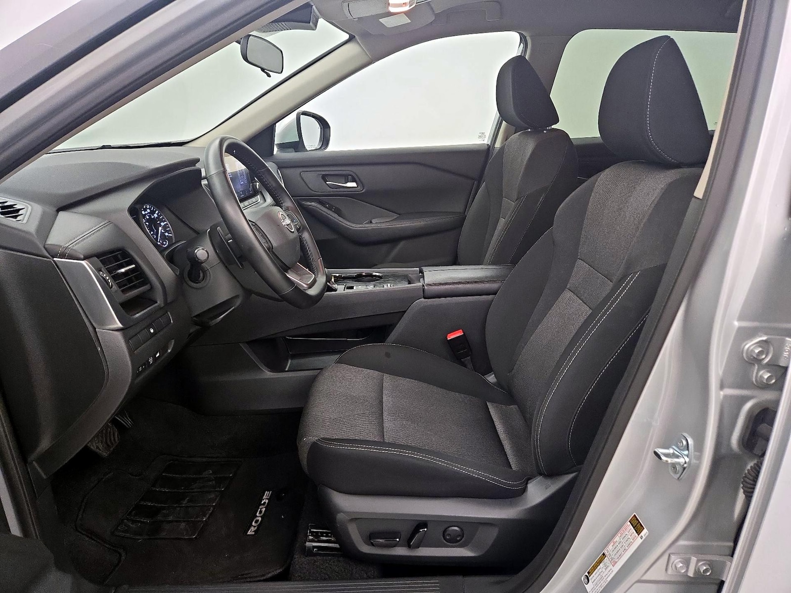 Power Seat(s) & Side Airbags
