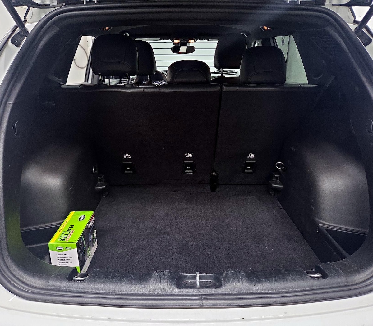 Trunk/Cargo (Seats Up)