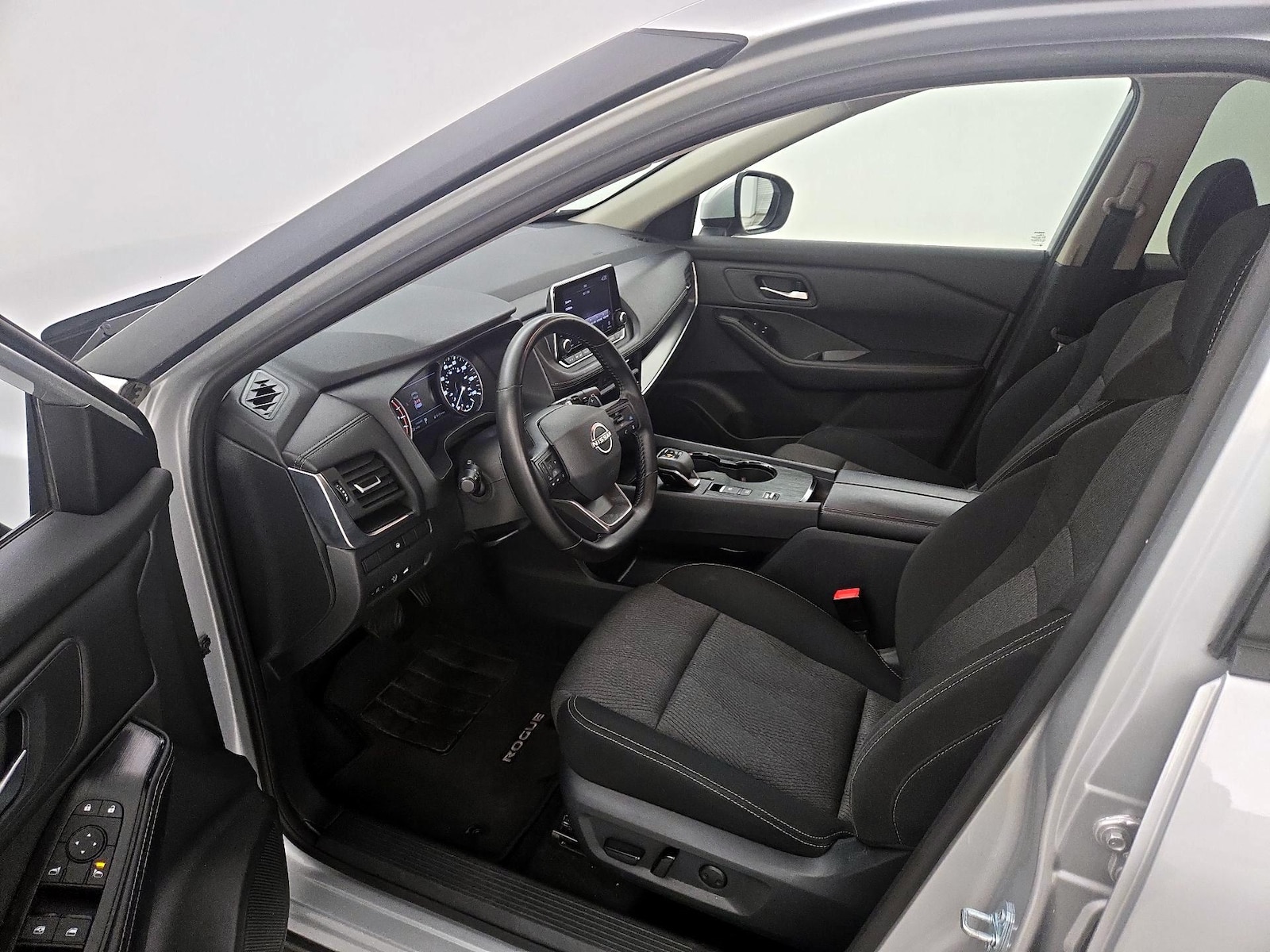 Power Seat(s) & Side Airbags