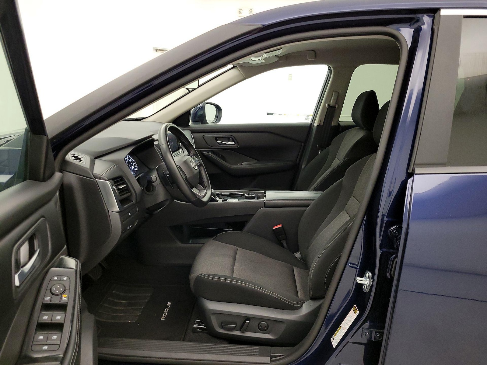Power Seat(s) & Side Airbags