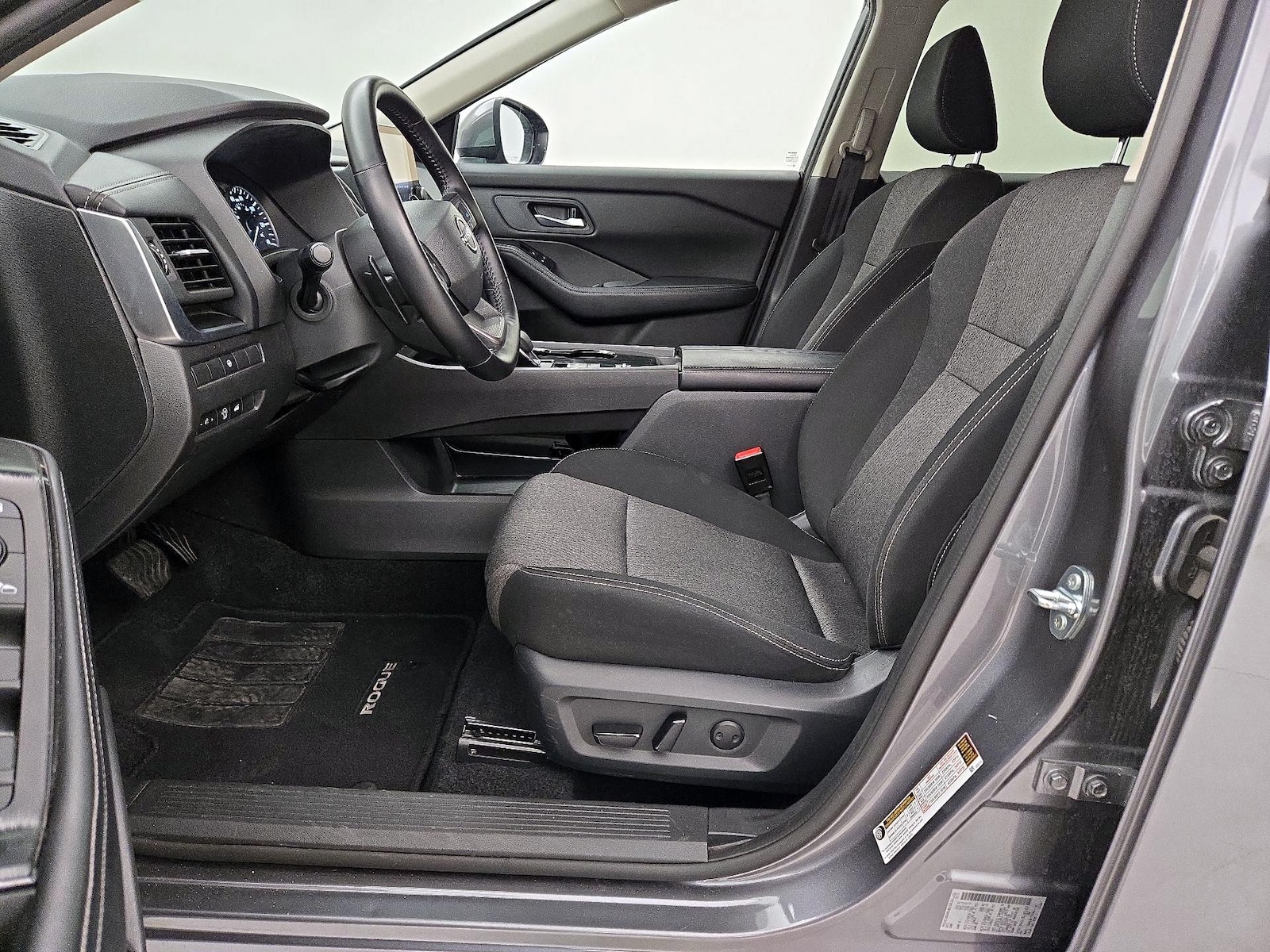 Power Seat(s) & Side Airbags