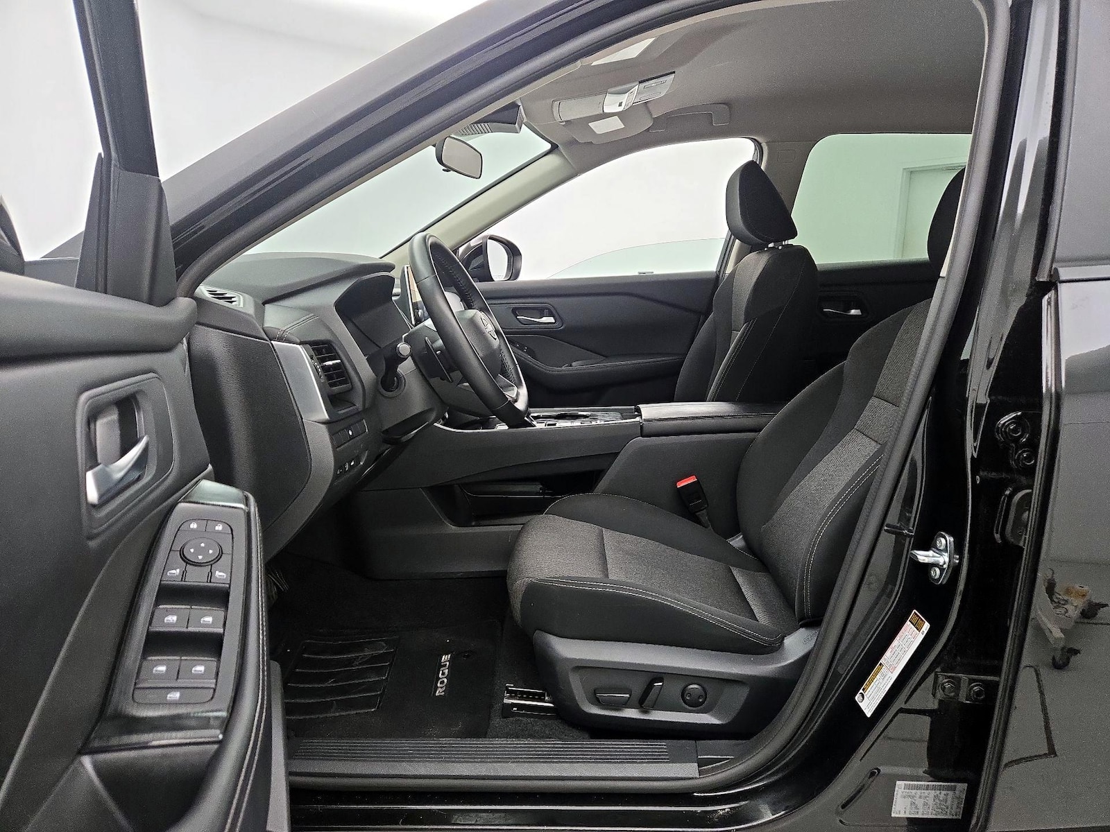 Power Seat(s) & Side Airbags