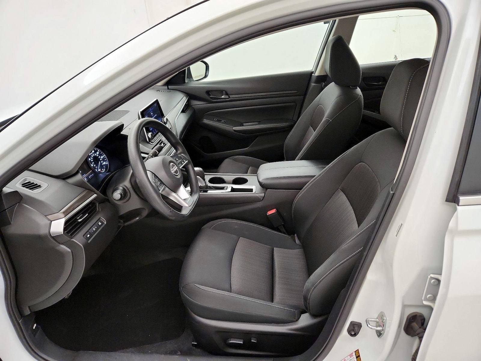 Power Seat(s) & Side Airbags