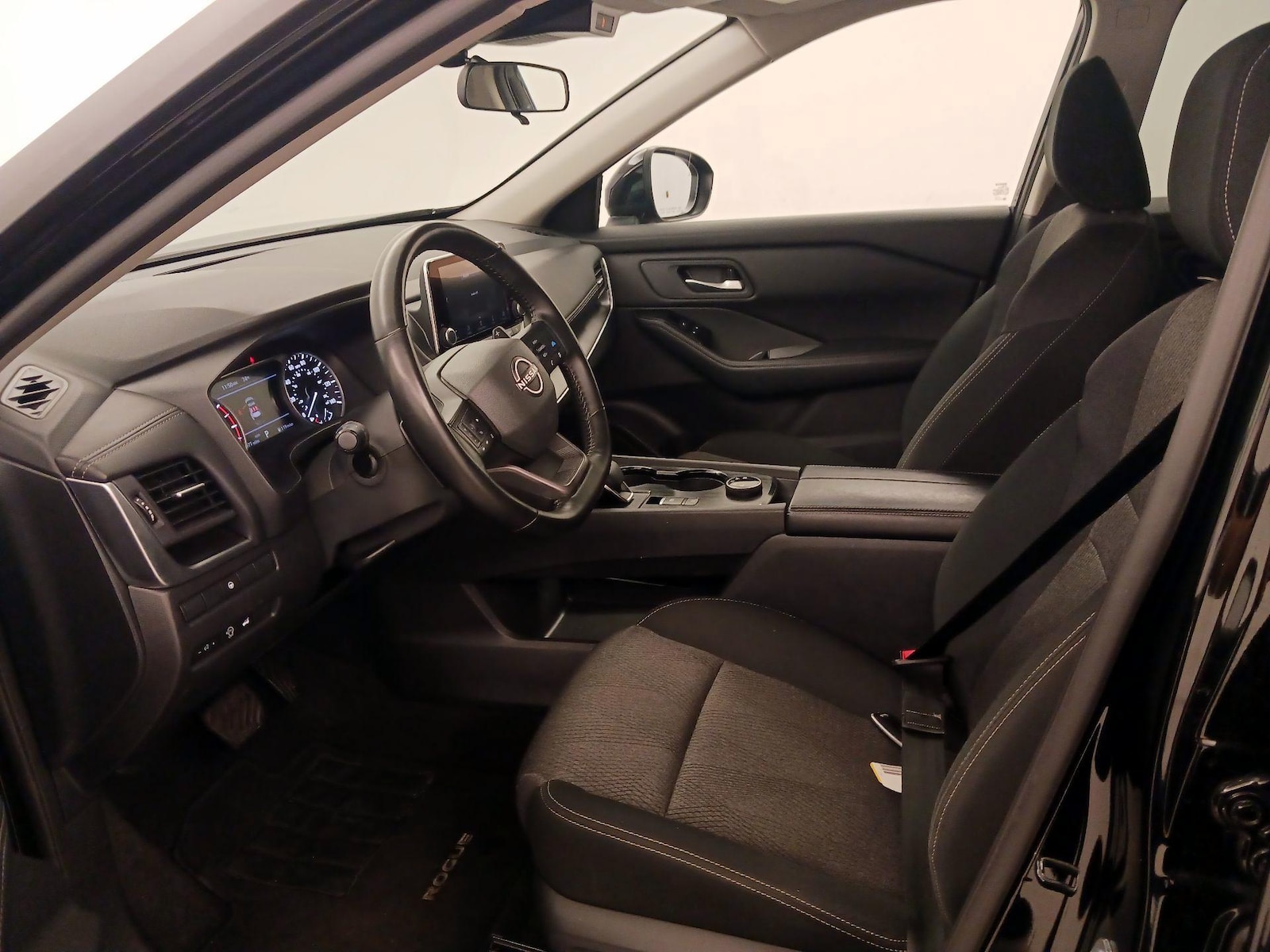 Power Seat(s) & Side Airbags