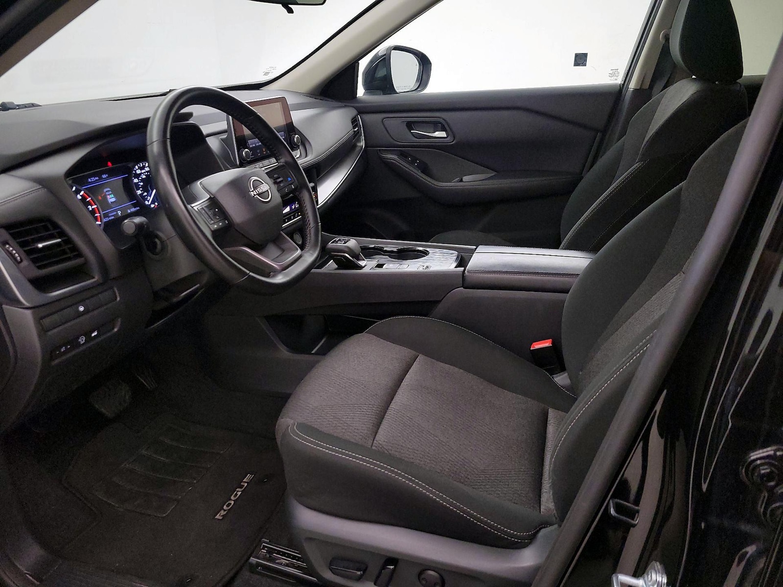 Power Seat(s) & Side Airbags