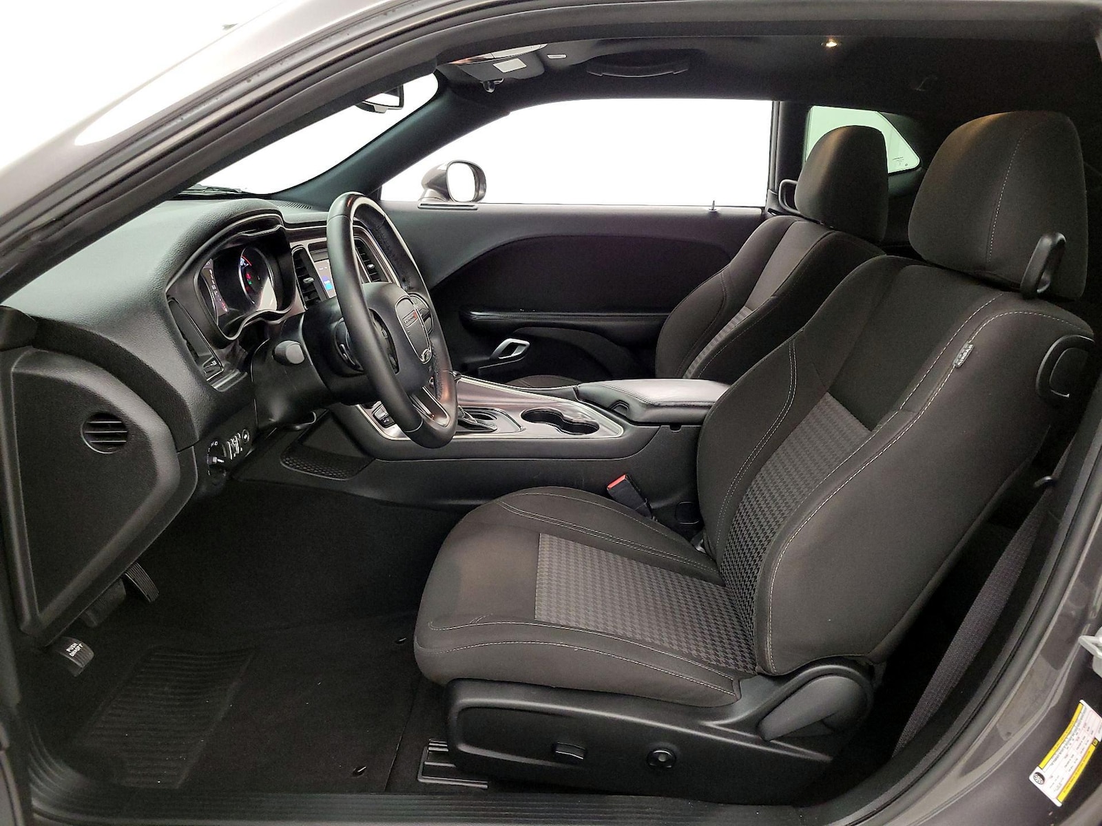 Power Seat(s) & Side Airbags