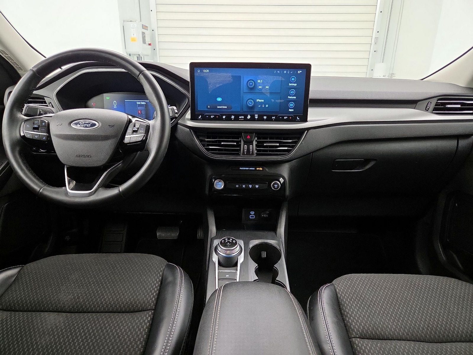 Apple CarPlay® & Android Auto™