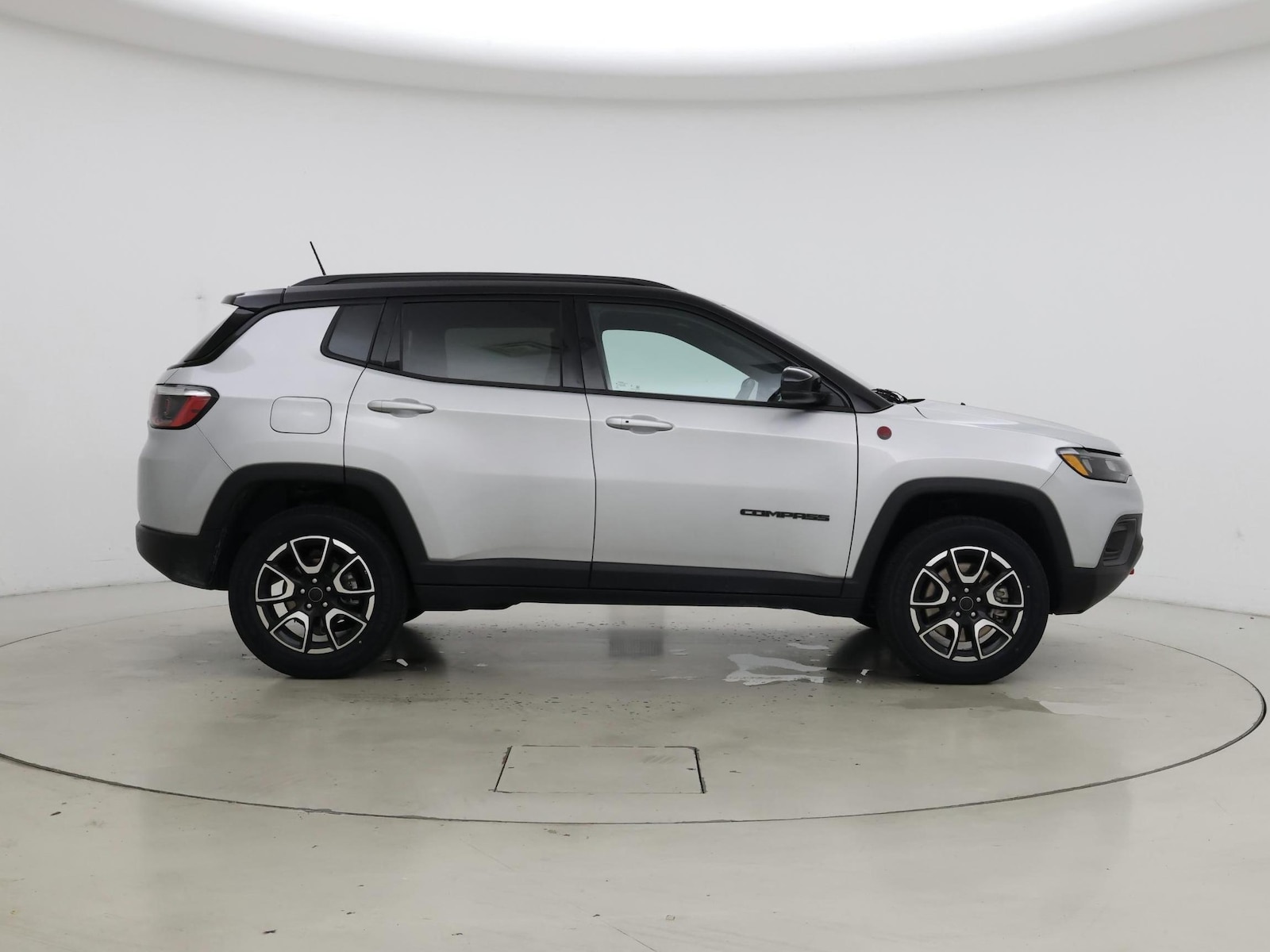 2025 Jeep Compass Trailhawk - Photo 8