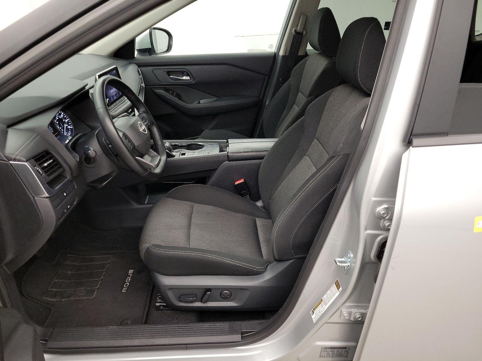 Power Seat(s) & Side Airbags