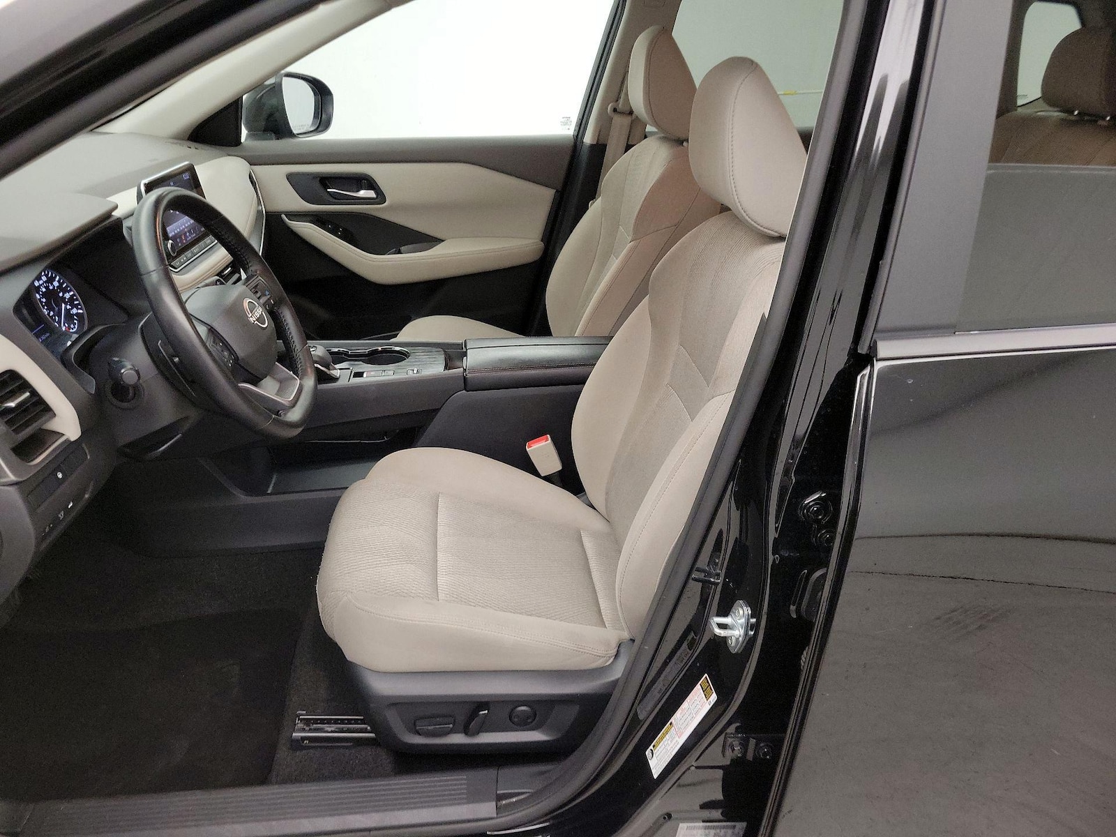 Power Seat(s) & Side Airbags