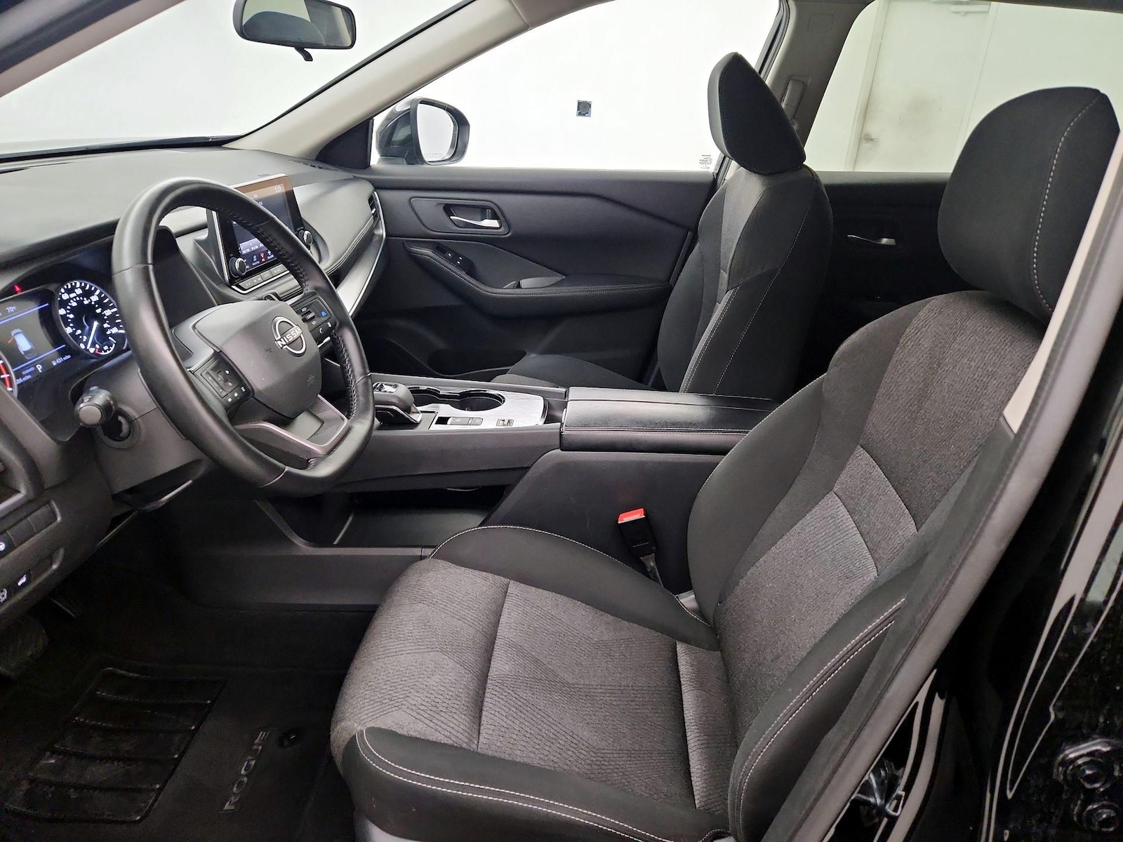 Power Seat(s) & Side Airbags