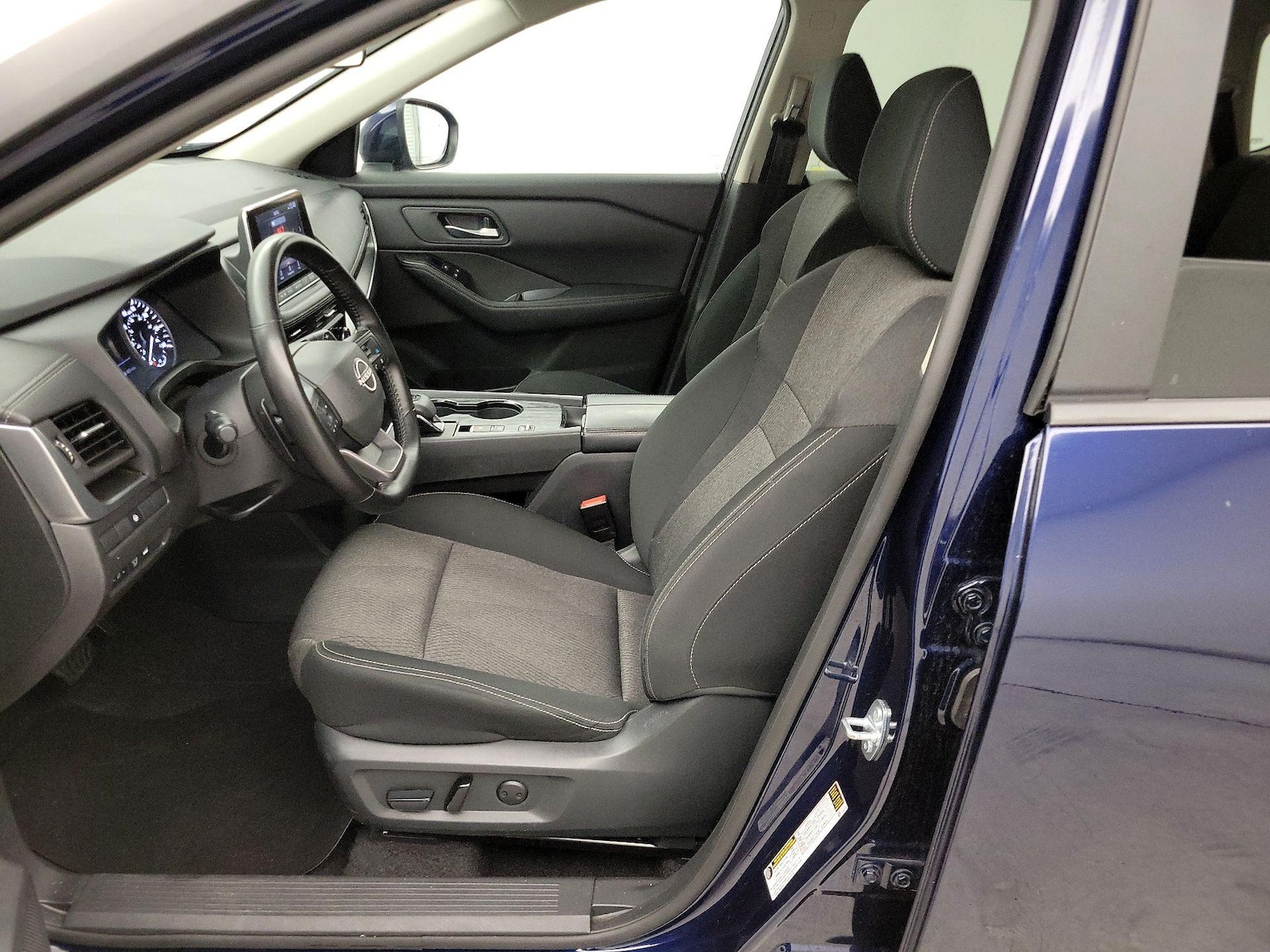 Power Seat(s) & Side Airbags