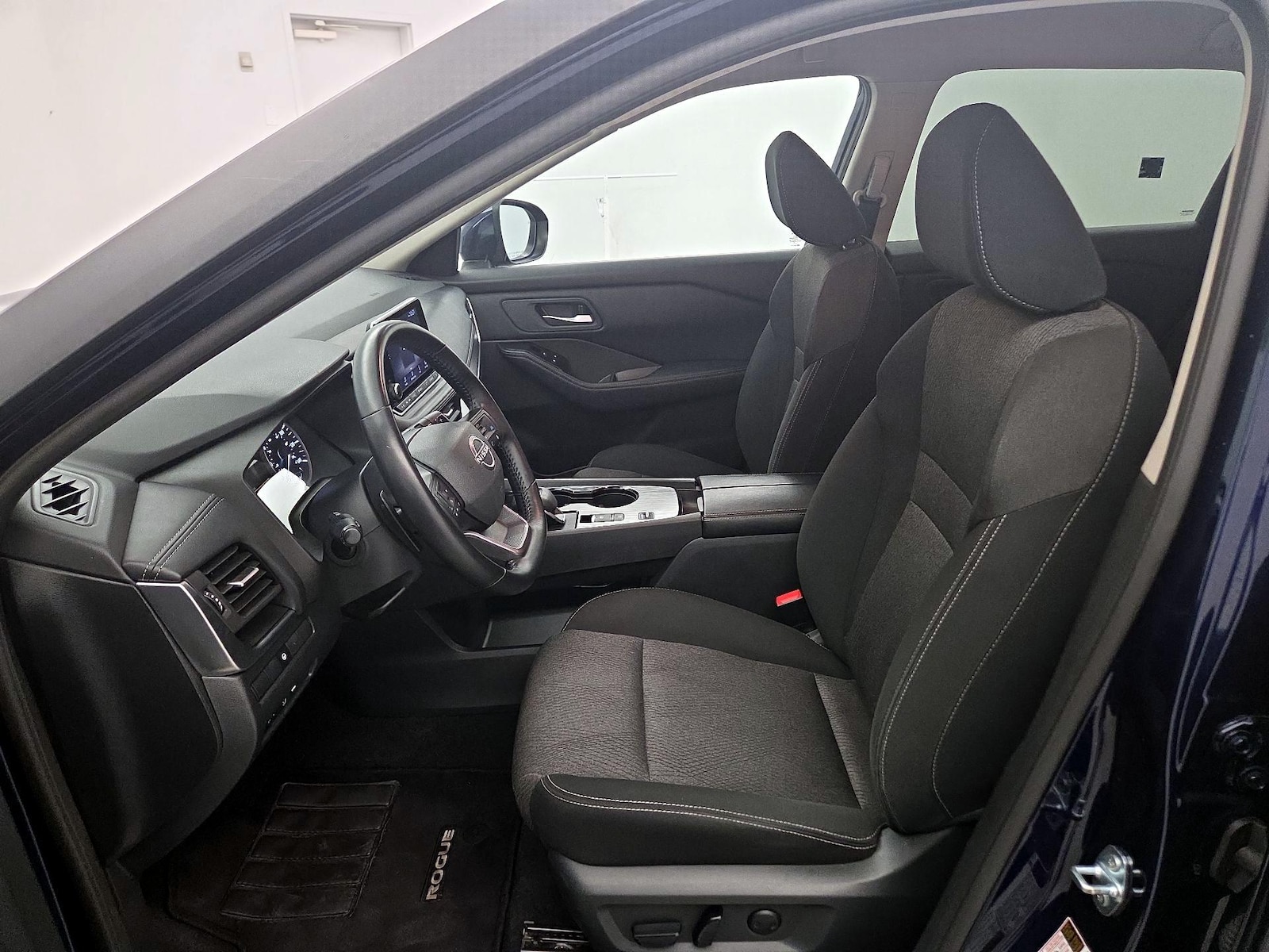 Power Seat(s) & Side Airbags