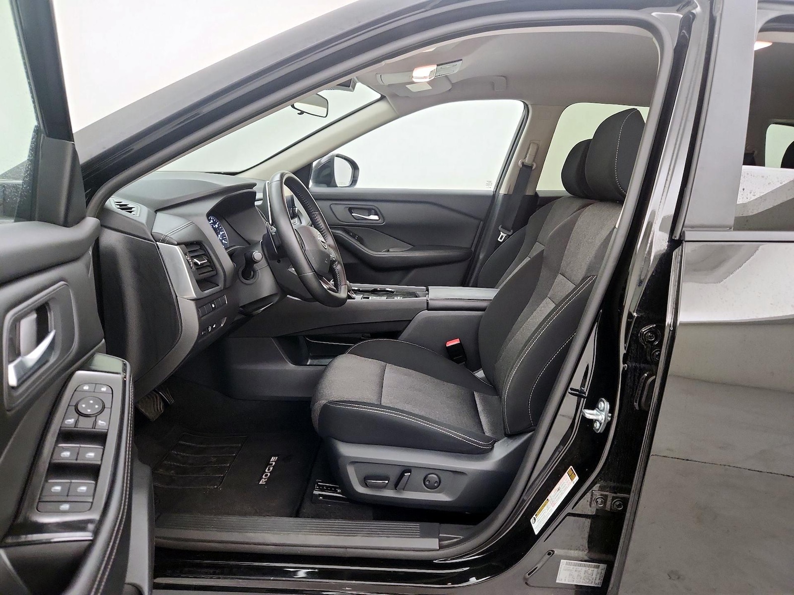 Power Seat(s) & Side Airbags