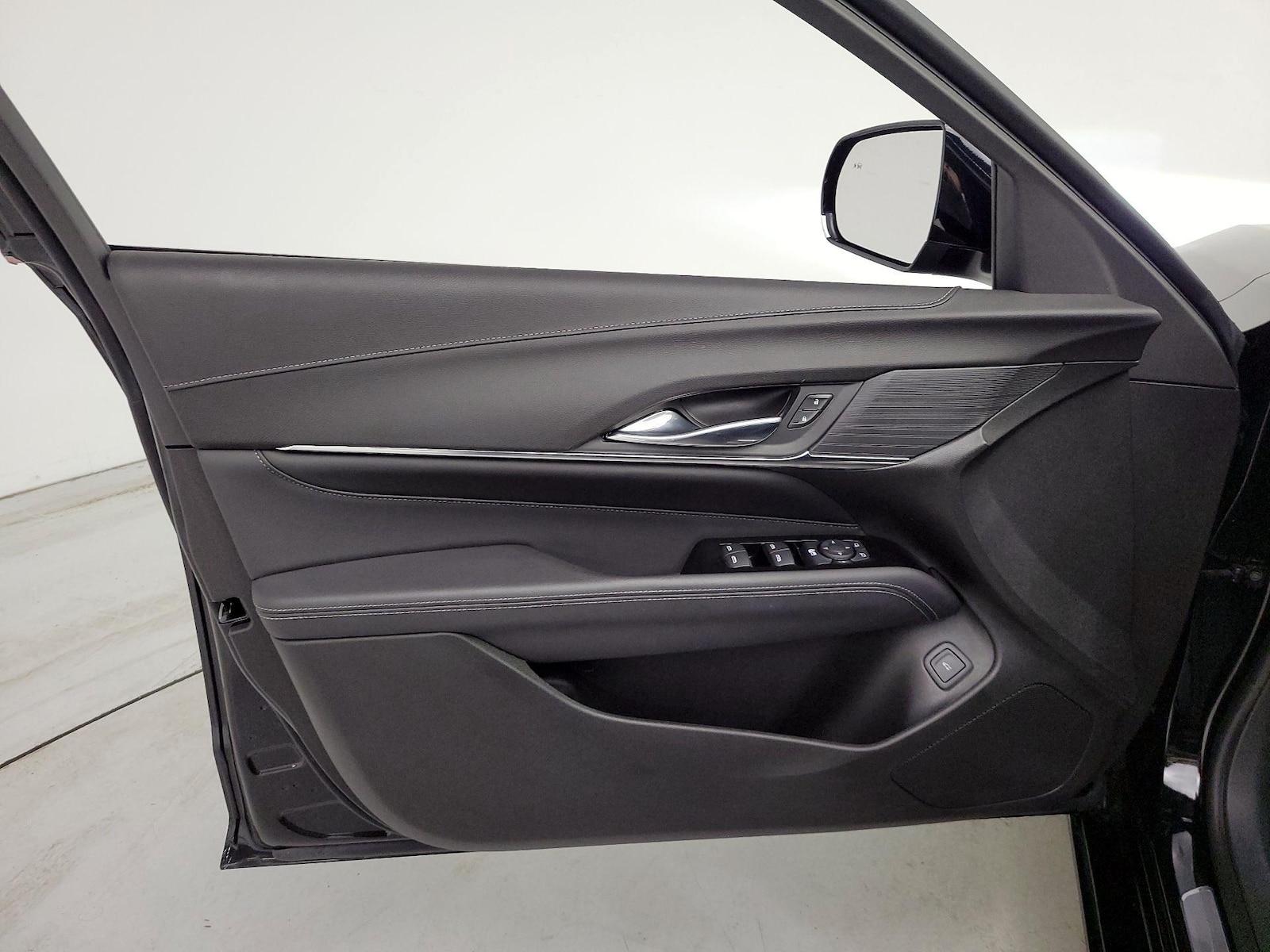 2026 Cadillac CT4 Luxury - Photo 13
