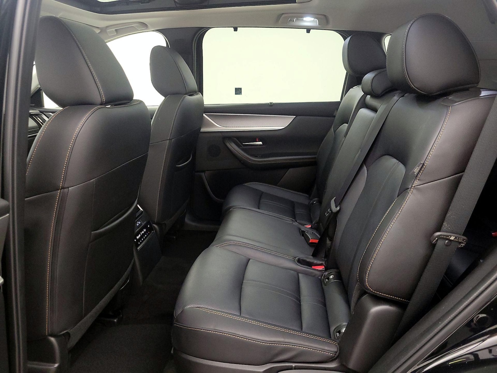 Rear Air Conditioning