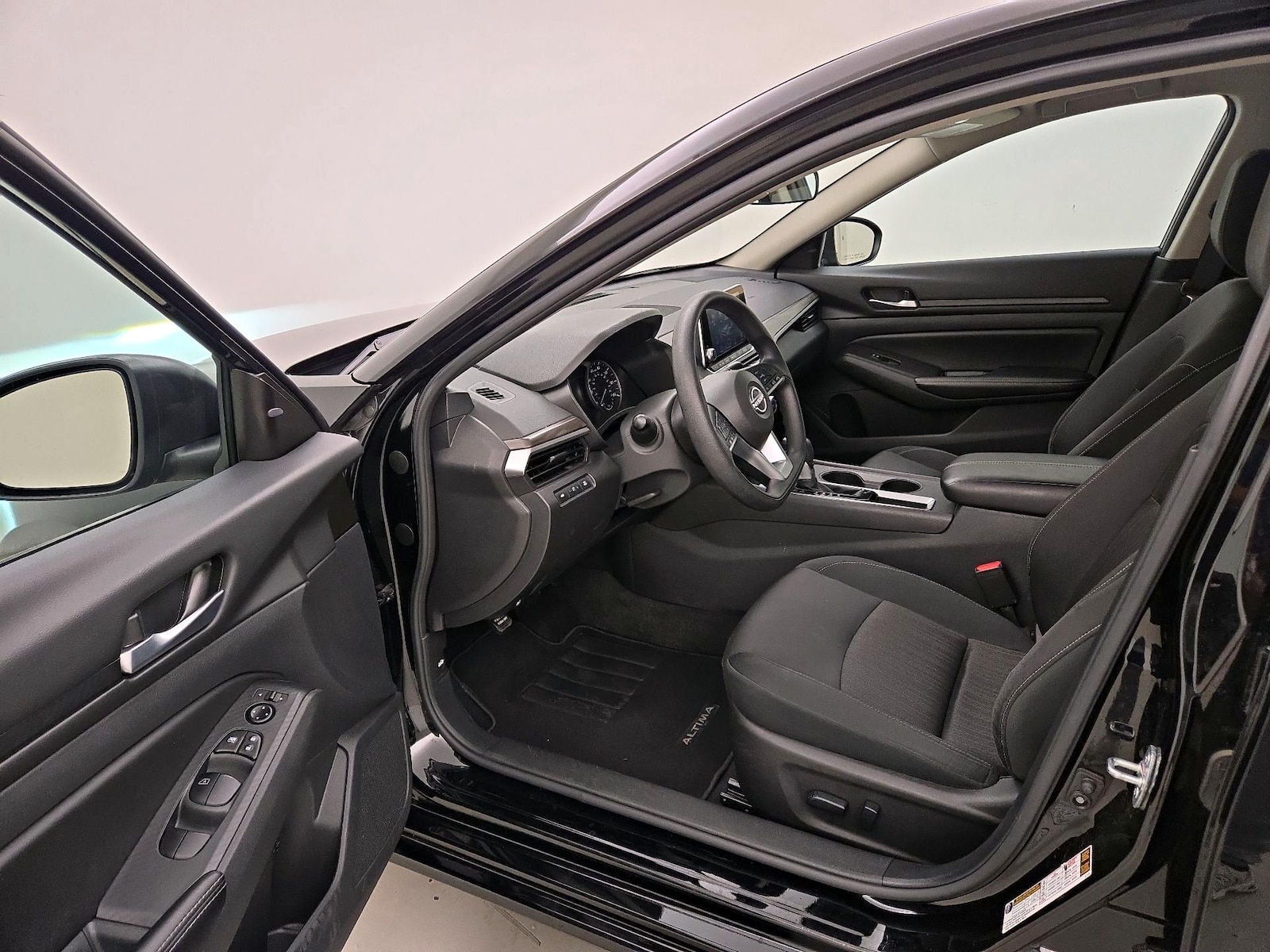 Power Seat(s) & Side Airbags