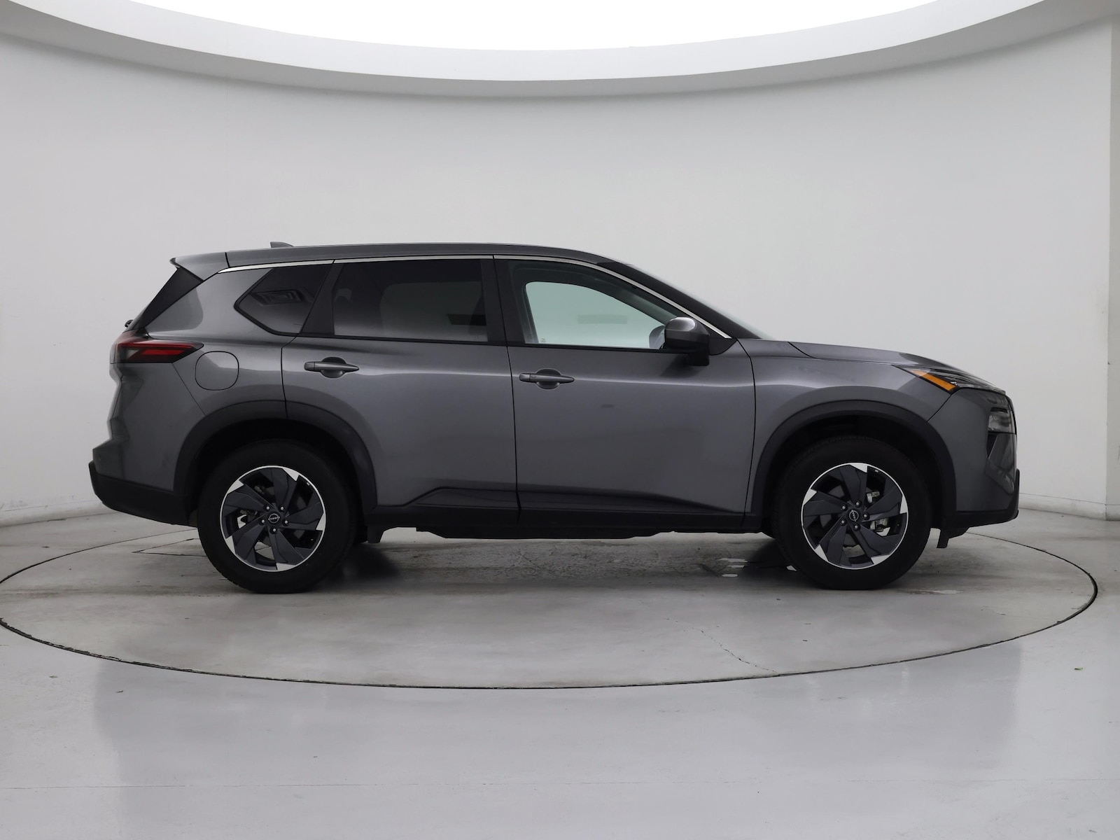2025 Nissan Rogue SV - Photo 8