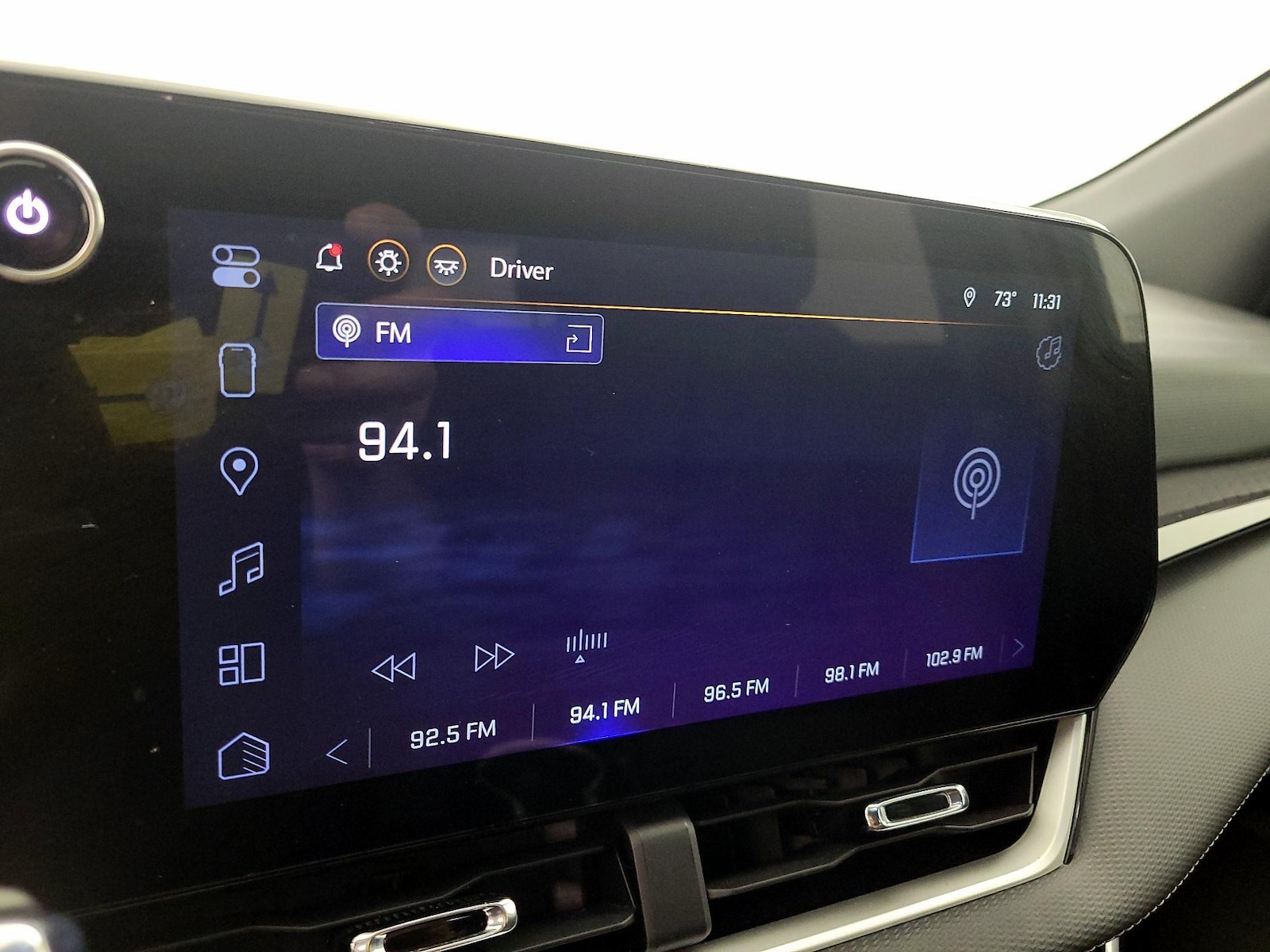2025 Chevrolet Equinox LT - Photo 17