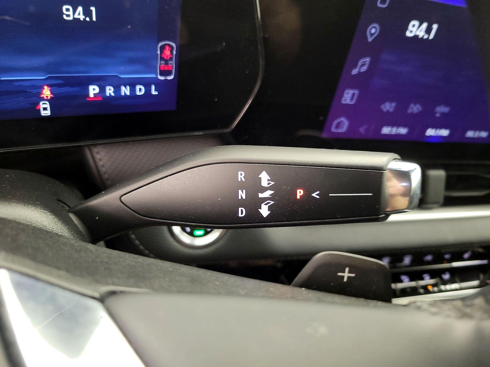 2025 Chevrolet Equinox LT - Photo 19
