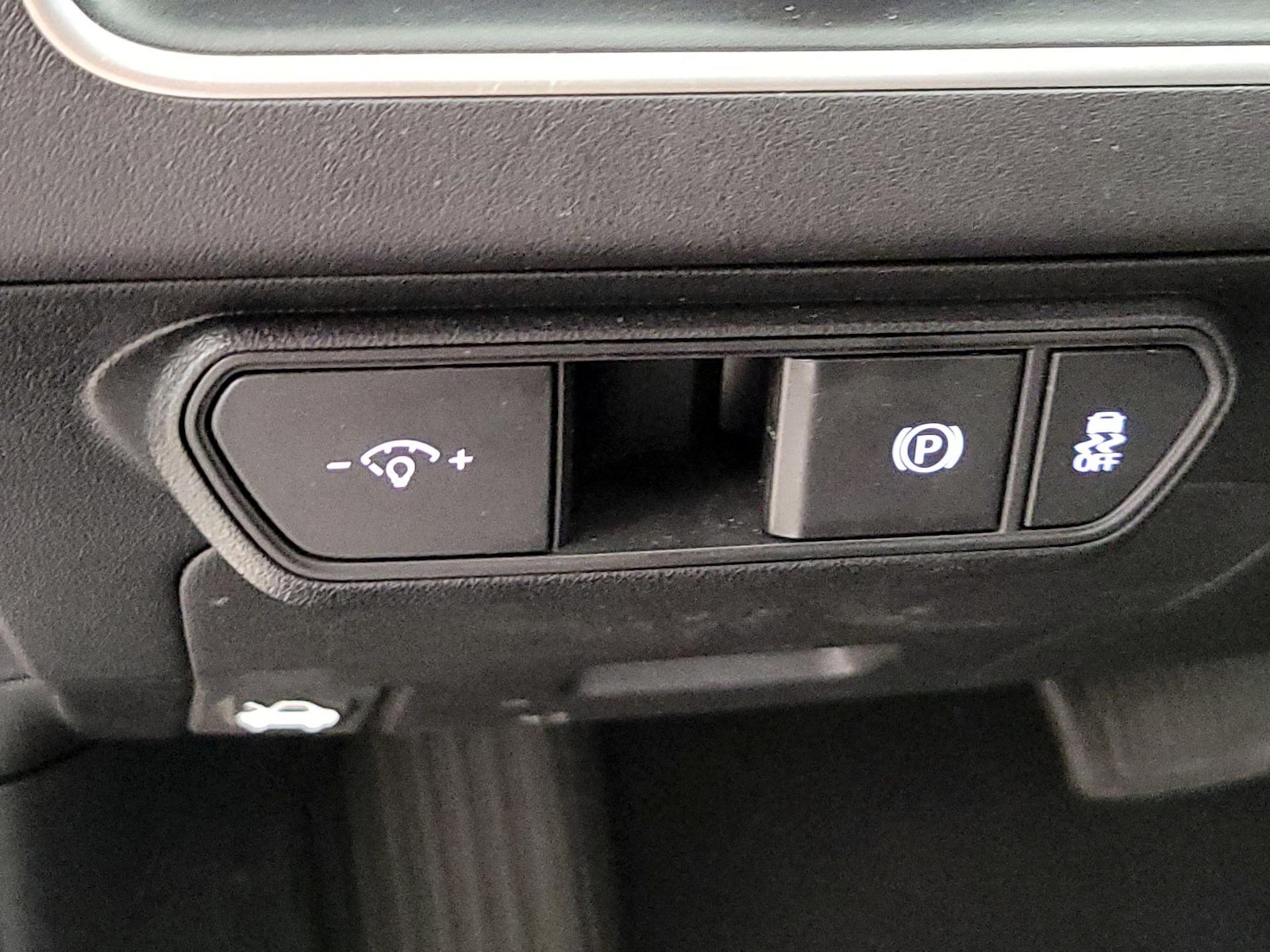 2025 Kia K4 LXS - Photo 14