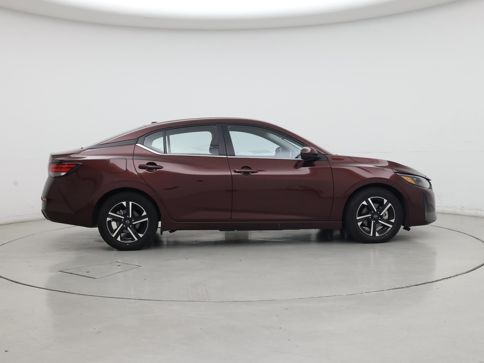 2025 Nissan Sentra SV - Photo 8