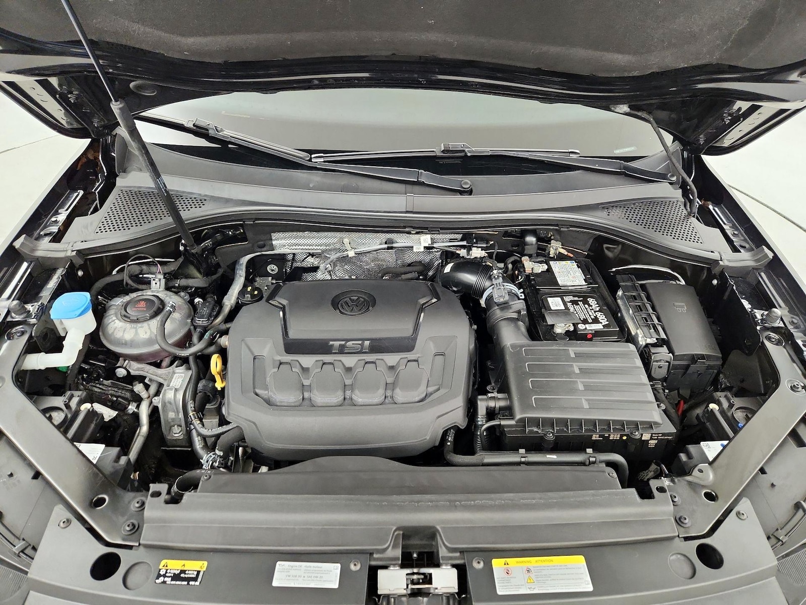 2023 Volkswagen Tiguan SE - Photo 24