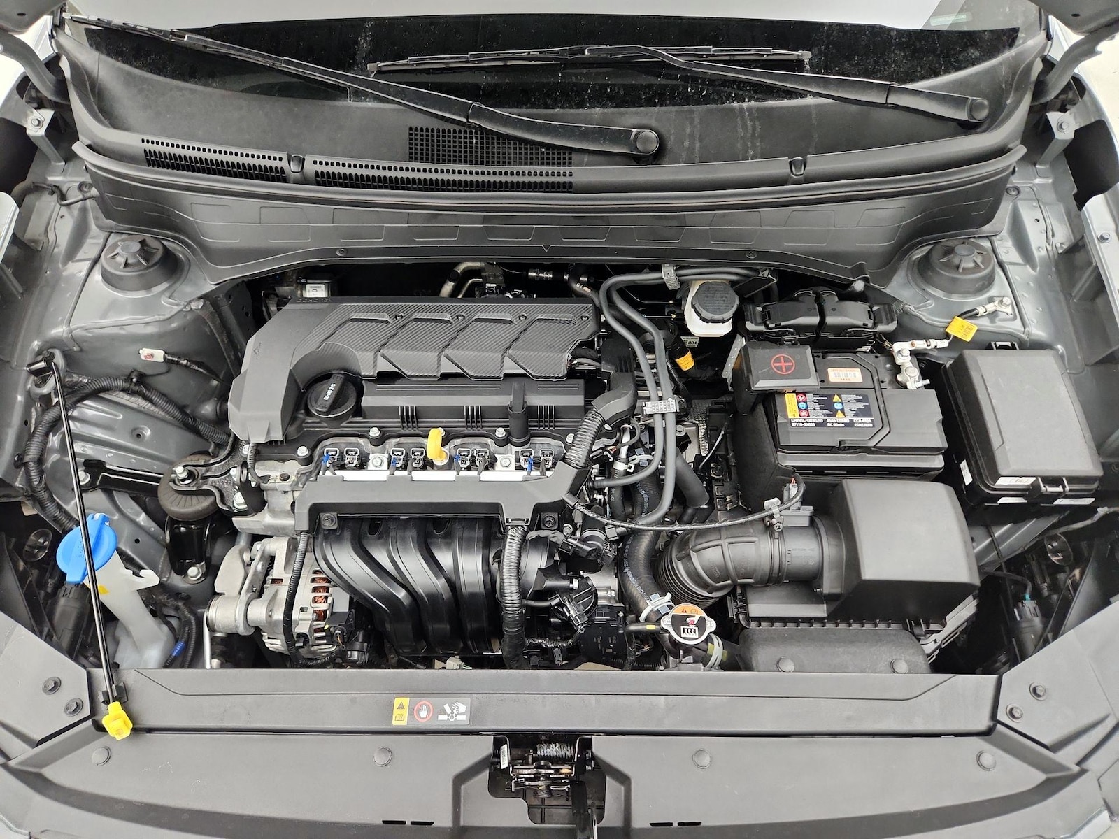 2025 Hyundai Venue SEL - Photo 23