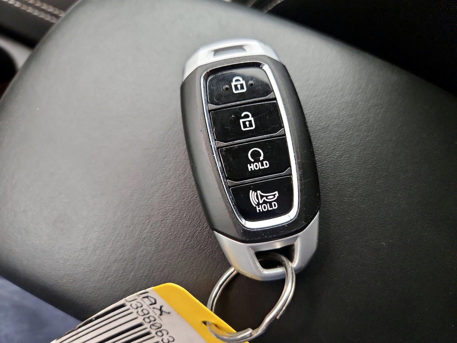 2025 Hyundai Venue SEL - Photo 24