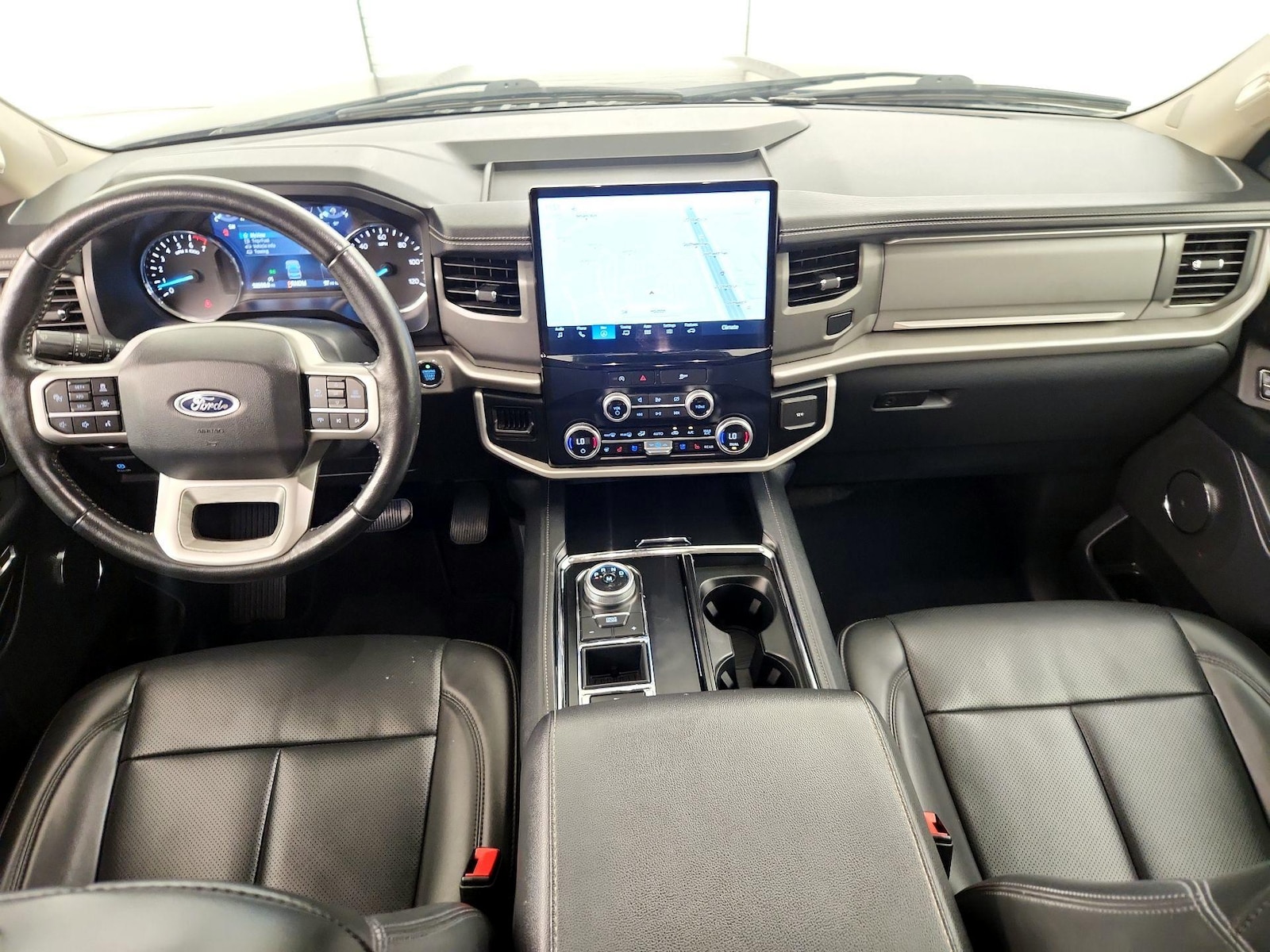 2024 Ford Expedition XLT - Photo 10