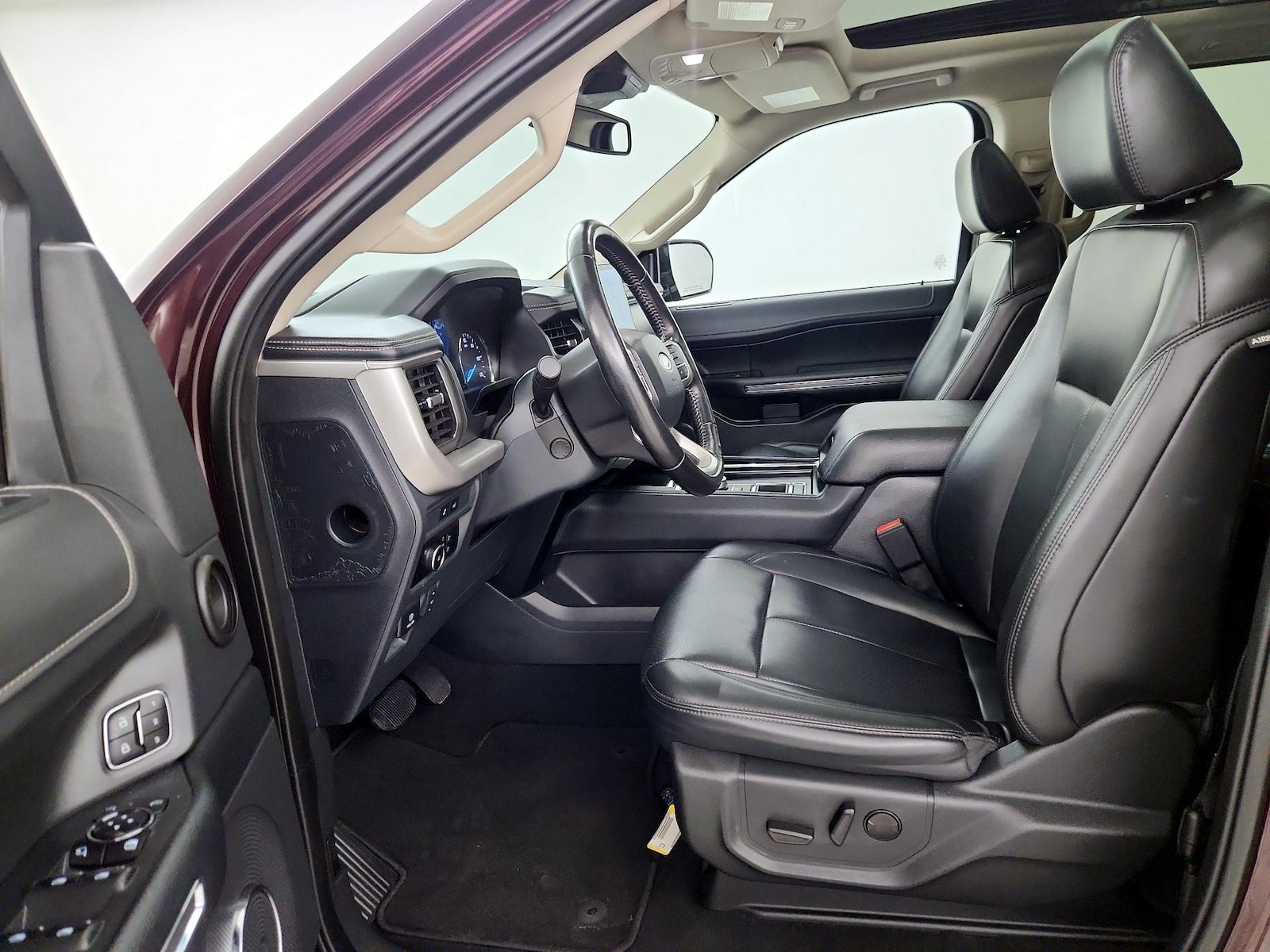 2024 Ford Expedition XLT - Photo 12
