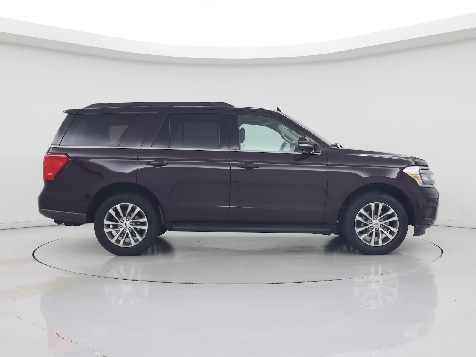 2024 Ford Expedition XLT - Photo 8
