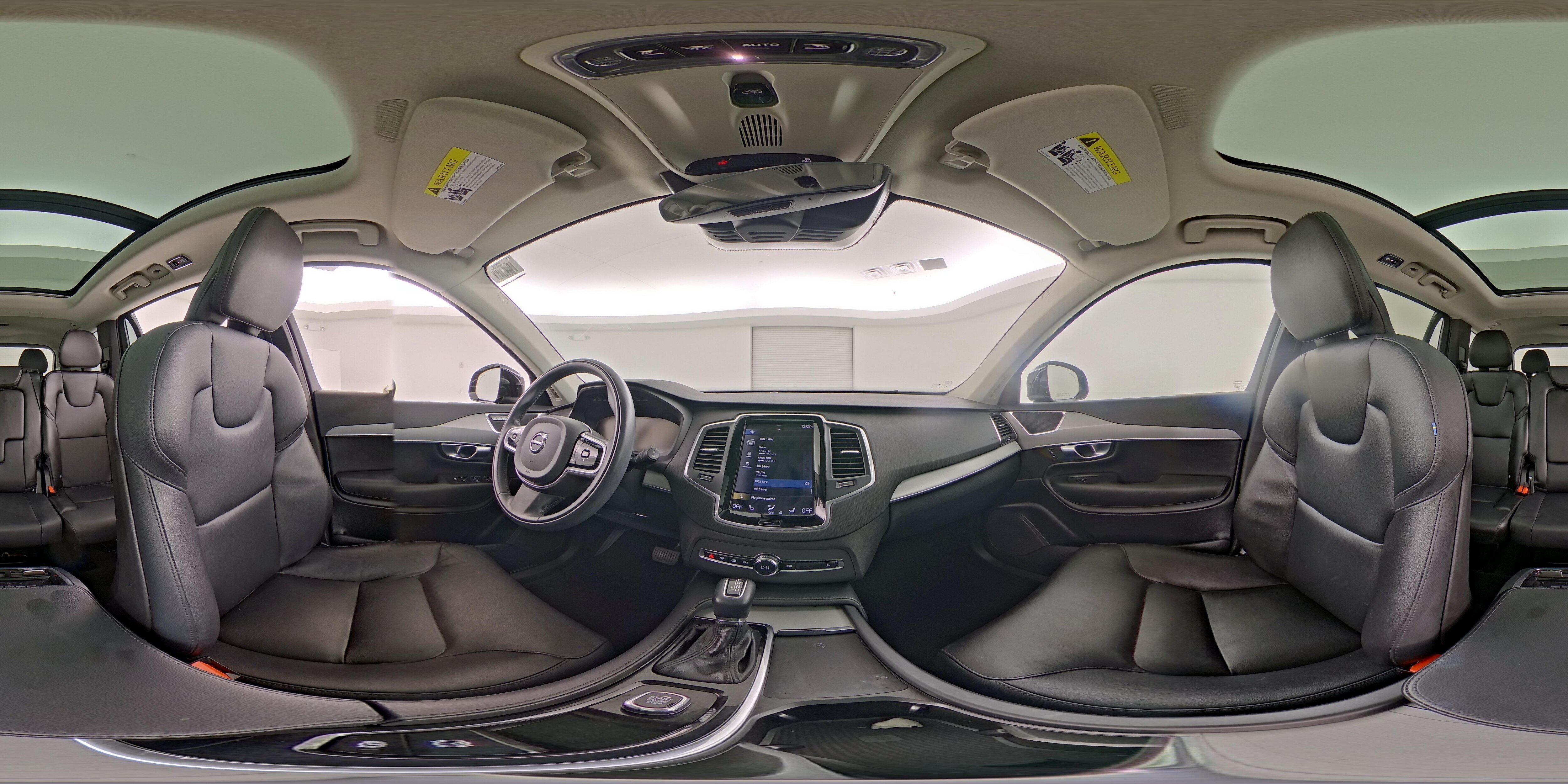 2022 Volvo XC90 Momentum - Photo 29