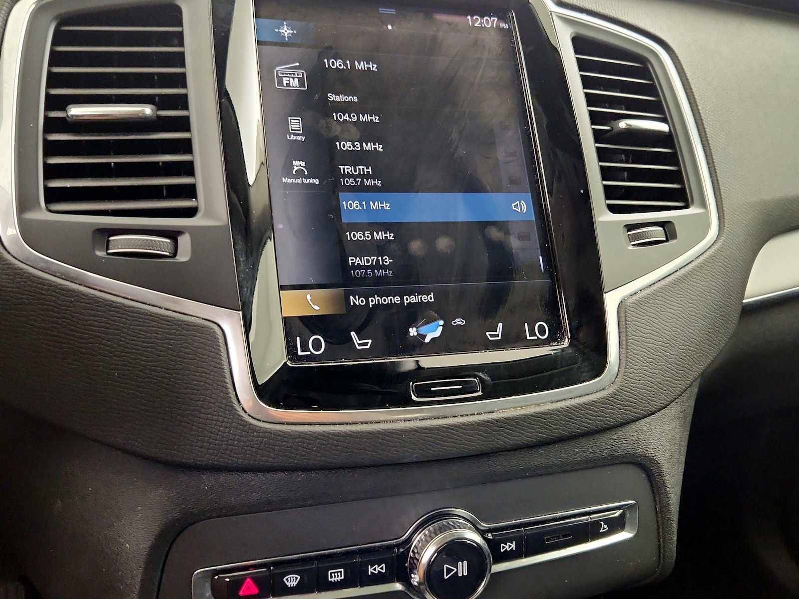 2022 Volvo XC90 Momentum - Photo 17