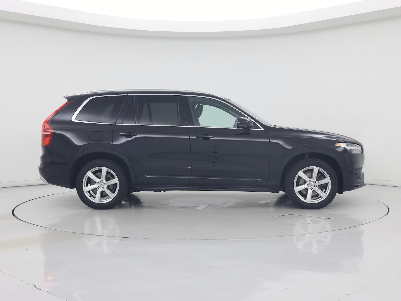 2022 Volvo XC90 Momentum - Photo 8