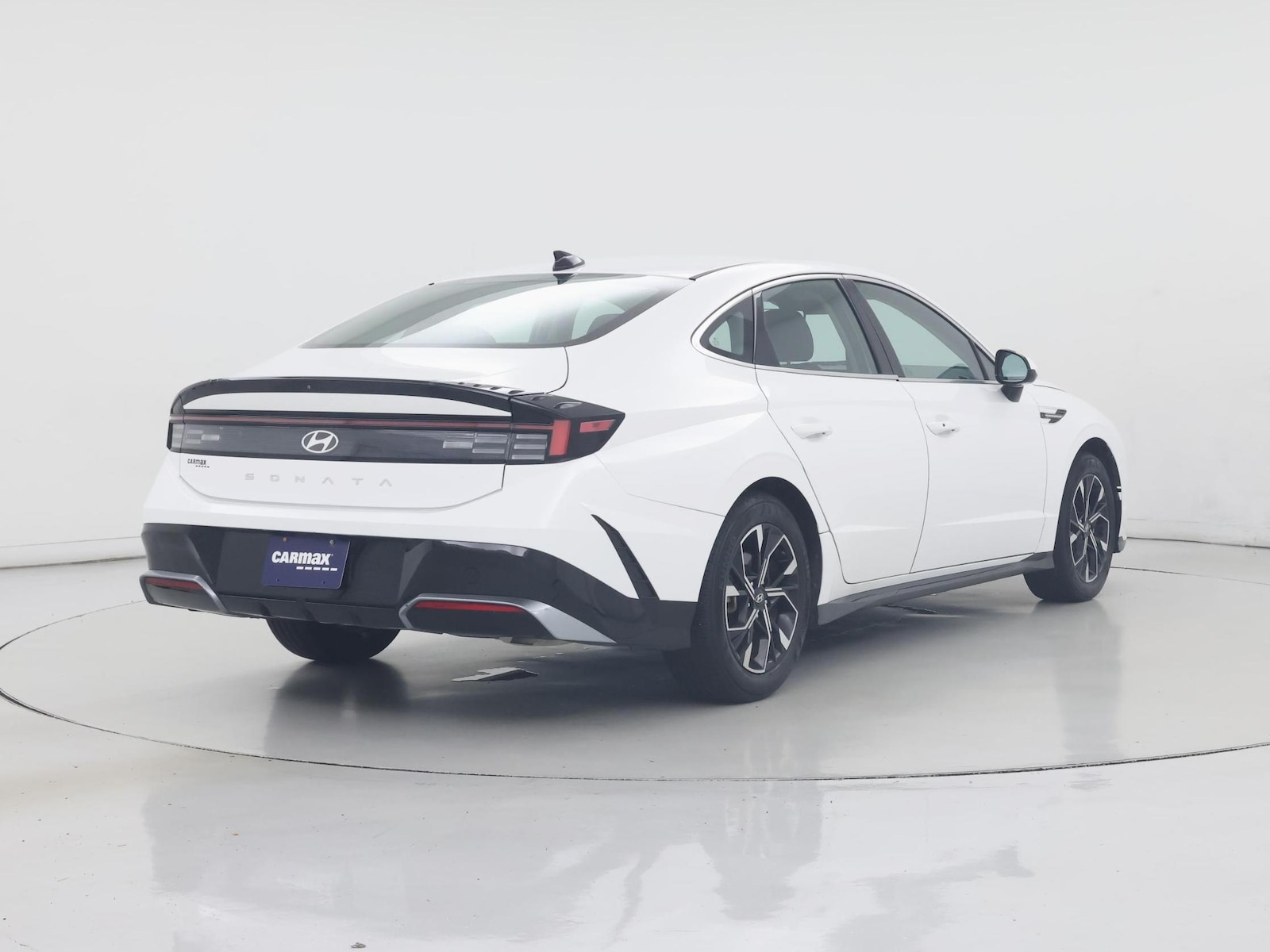 2025 Hyundai Sonata SEL - Photo 9
