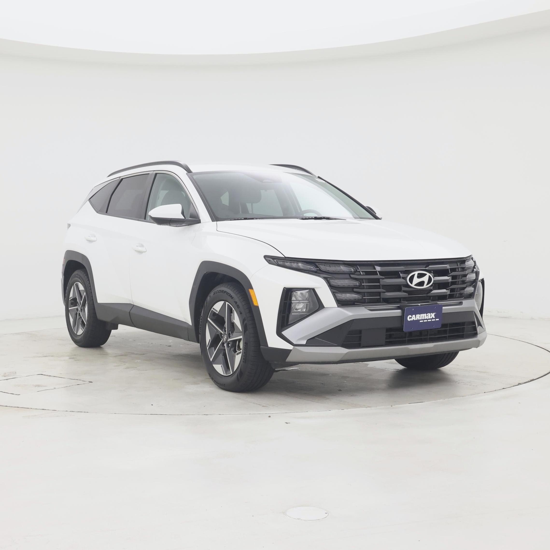 White 2025 Hyundai Tucson SUV / Crossover Front-Wheel Drive Automatic
