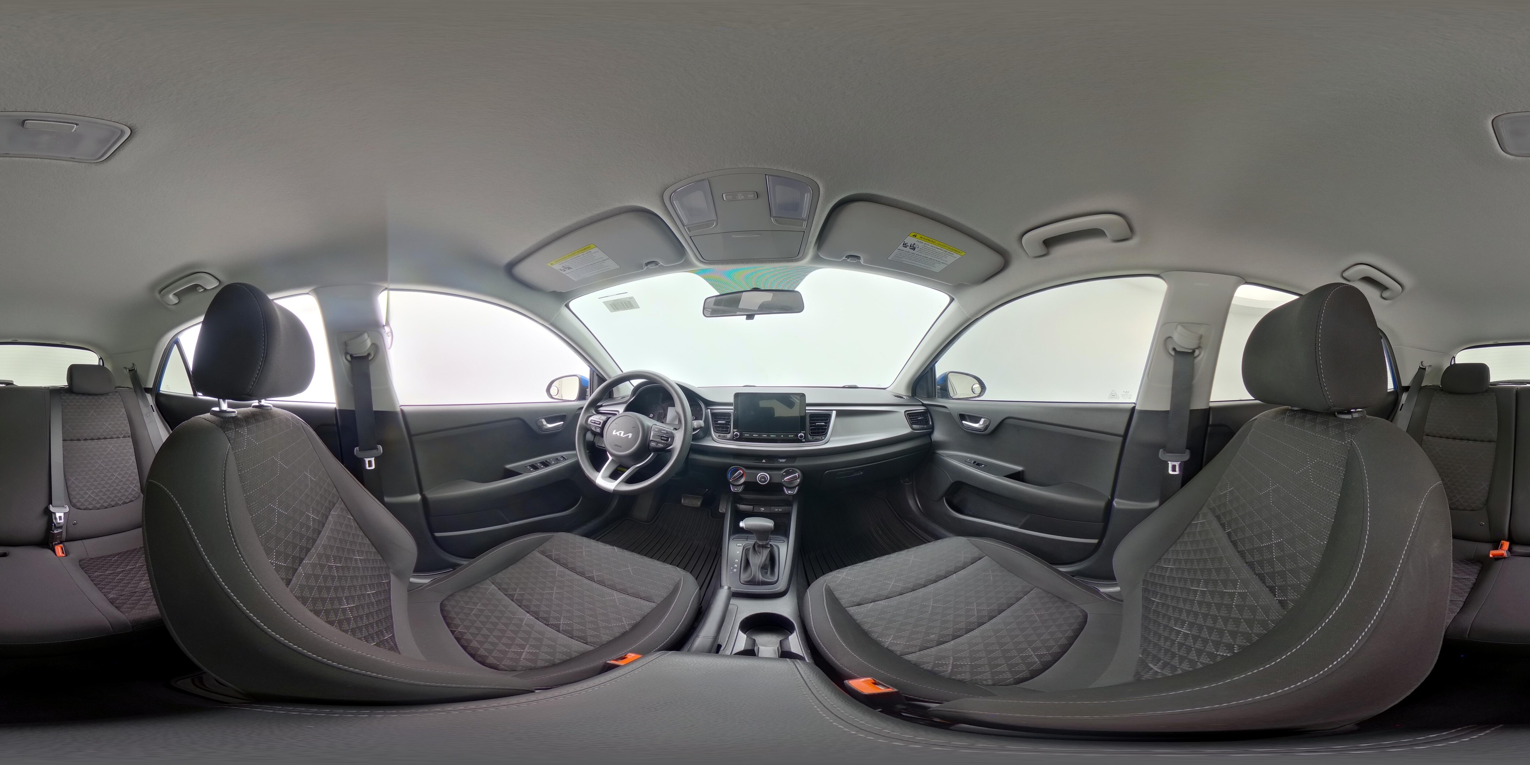 2022 Kia Rio 5-Door S - Photo 24