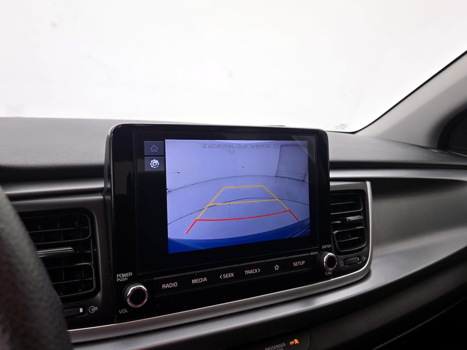 2022 Kia Rio 5-Door S - Photo 15