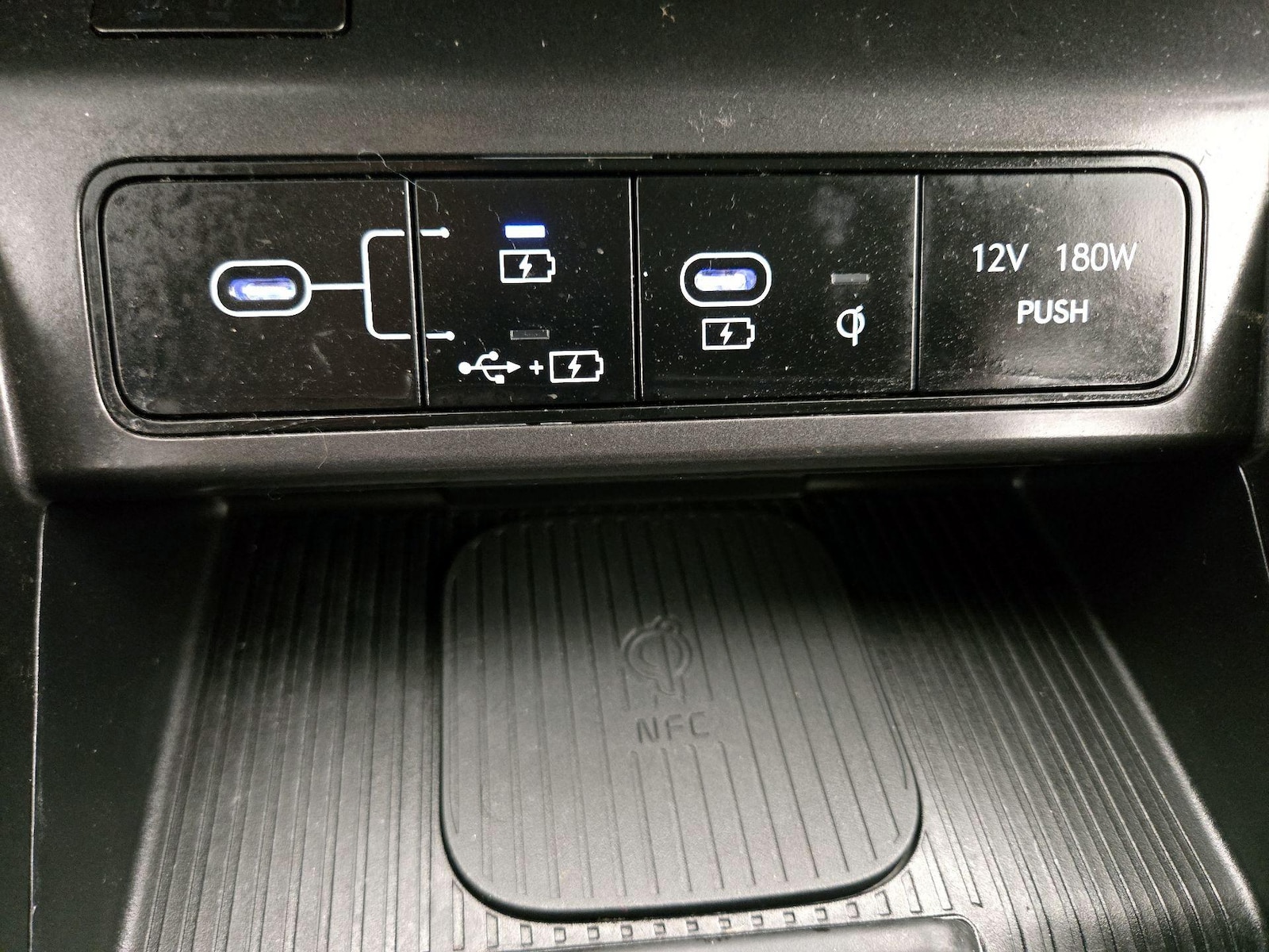 2025 Hyundai Kona SEL Convenience - Photo 20