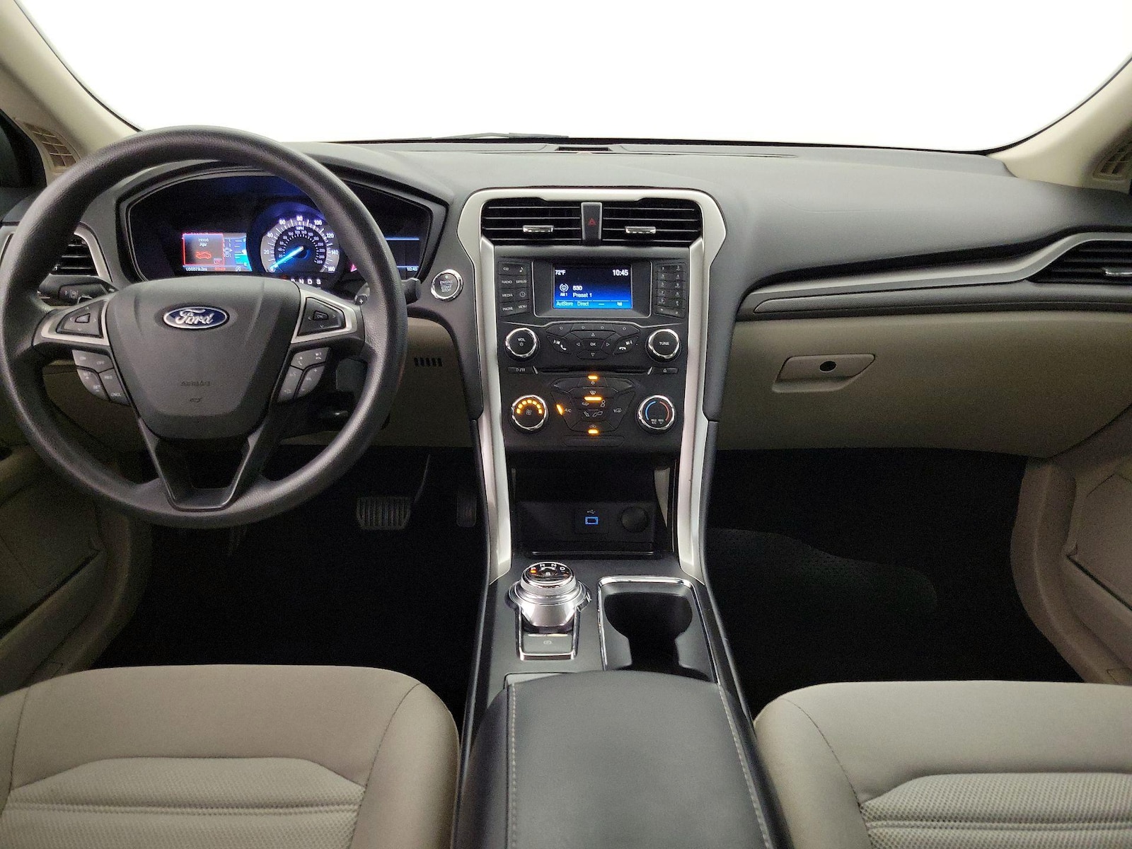 2018 Ford Fusion SE - Photo 10
