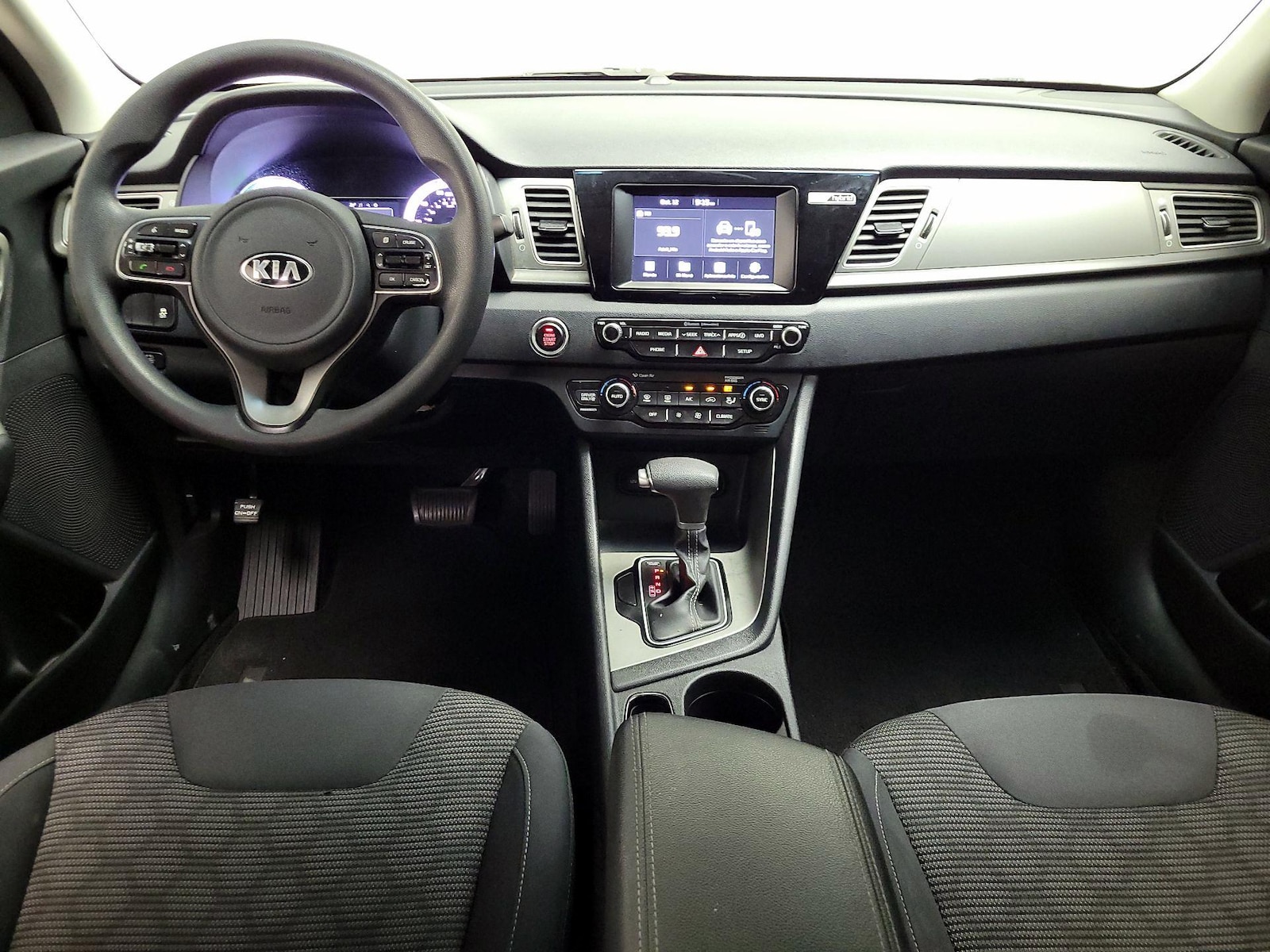 Apple CarPlay® & Android Auto™
