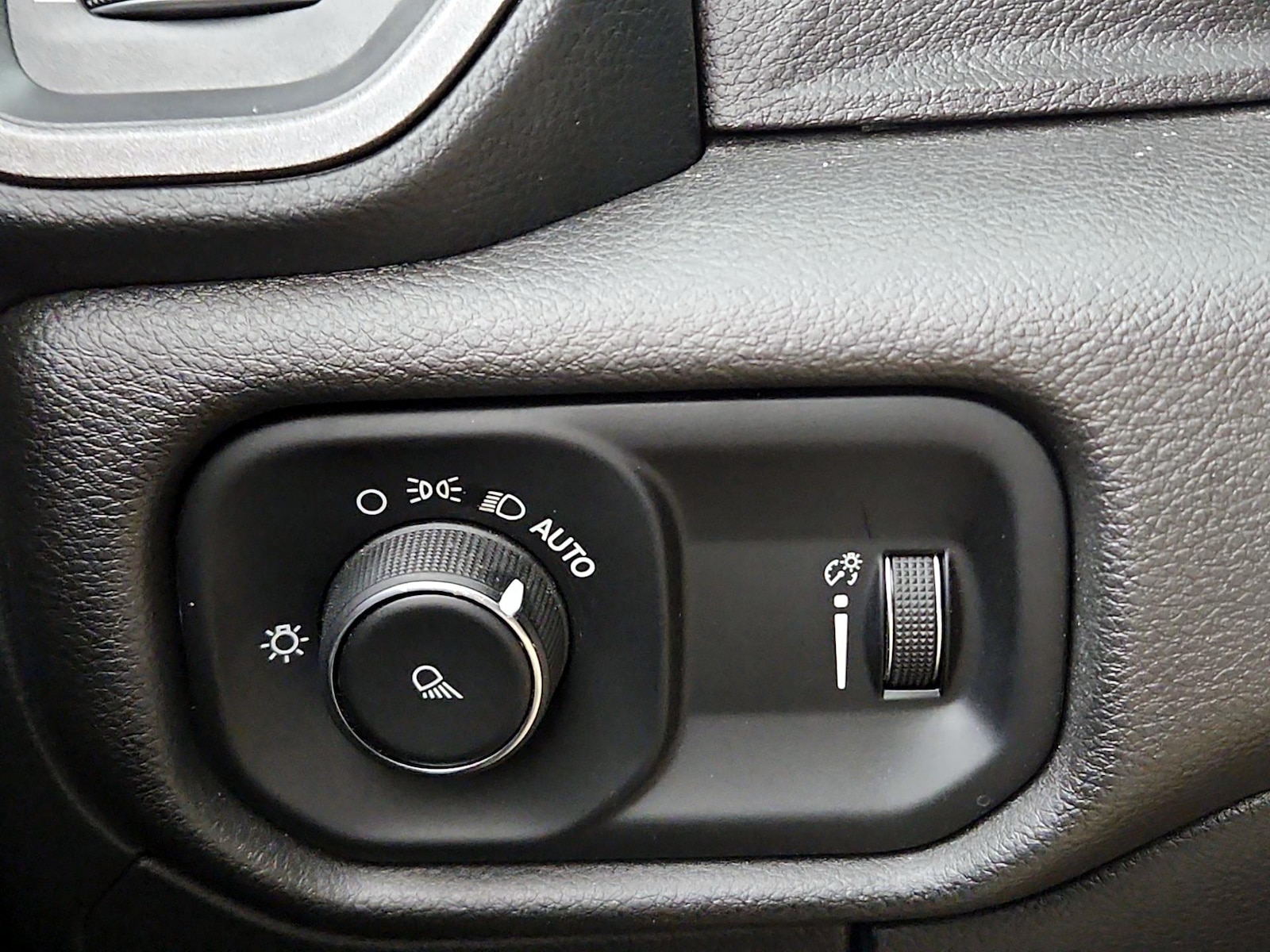2023 RAM Ram 1500 Pickup Tradesman - Photo 14