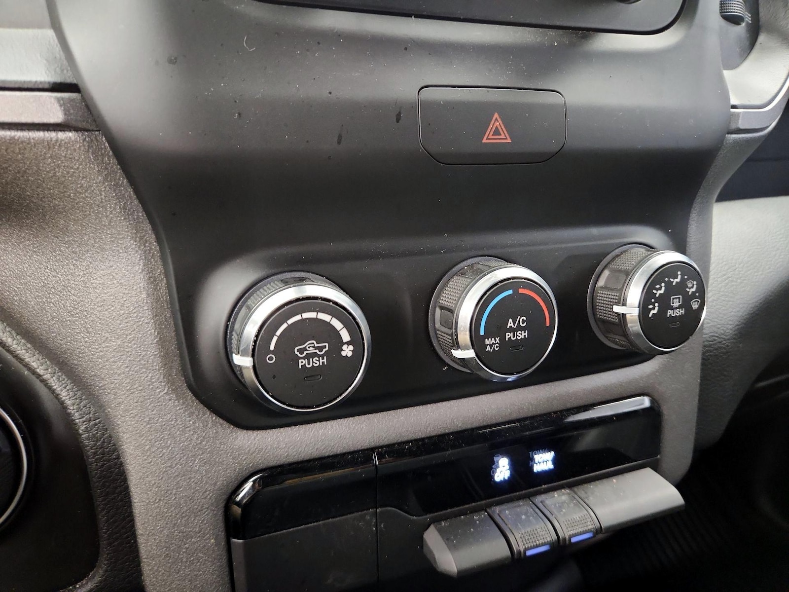 2023 RAM Ram 1500 Pickup Tradesman - Photo 17