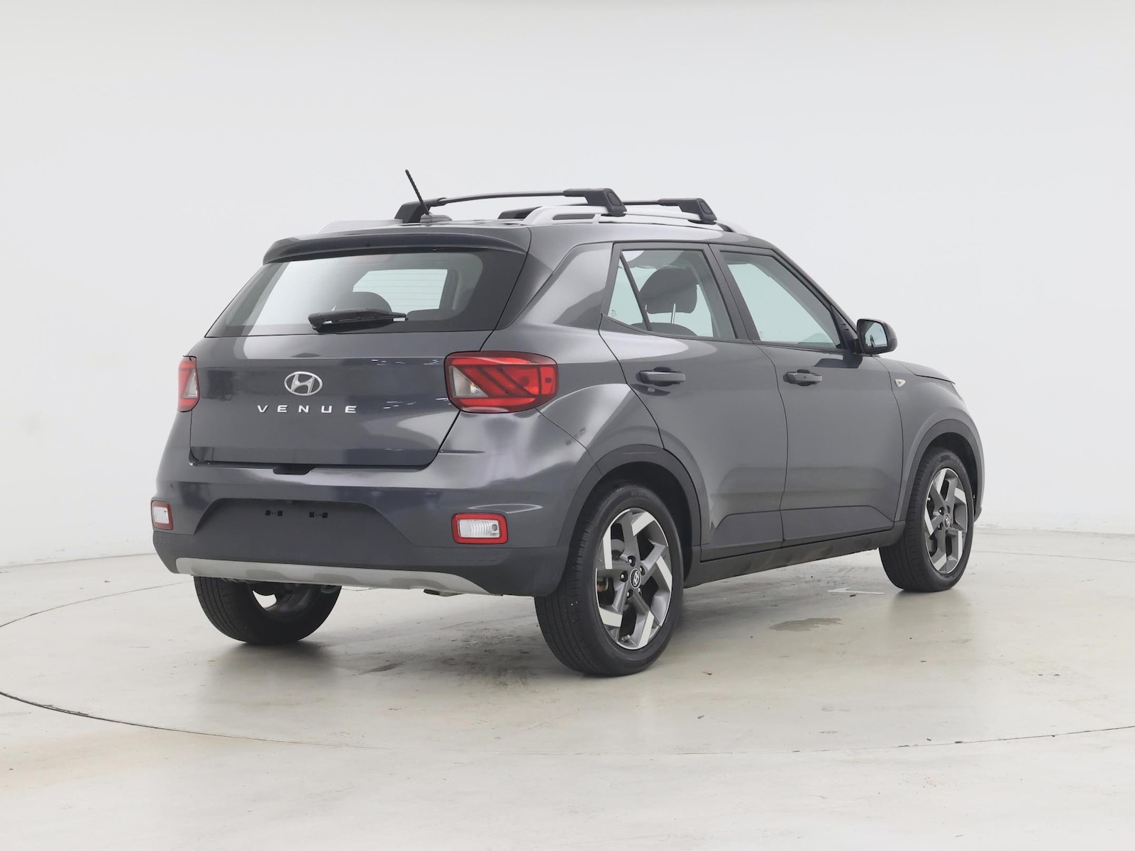 2024 Hyundai Venue SEL - Photo 9
